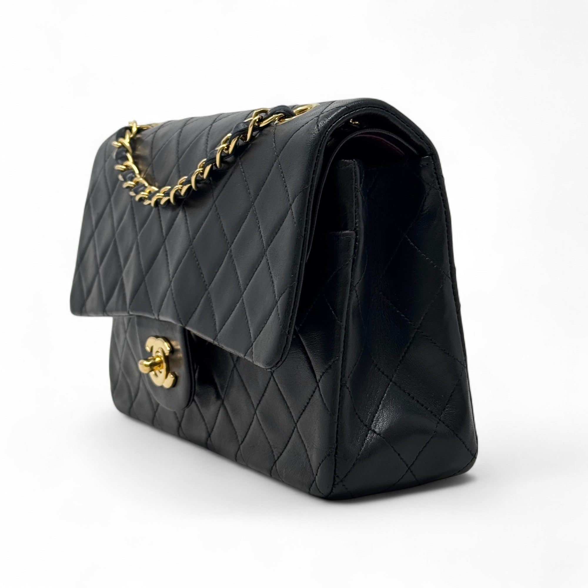 Chanel Black Medium Vintage Classic Flap Bag - Timeless Luxury Handbag for Women | Perfect for Evening Events, Date Nights & Special Occasions
