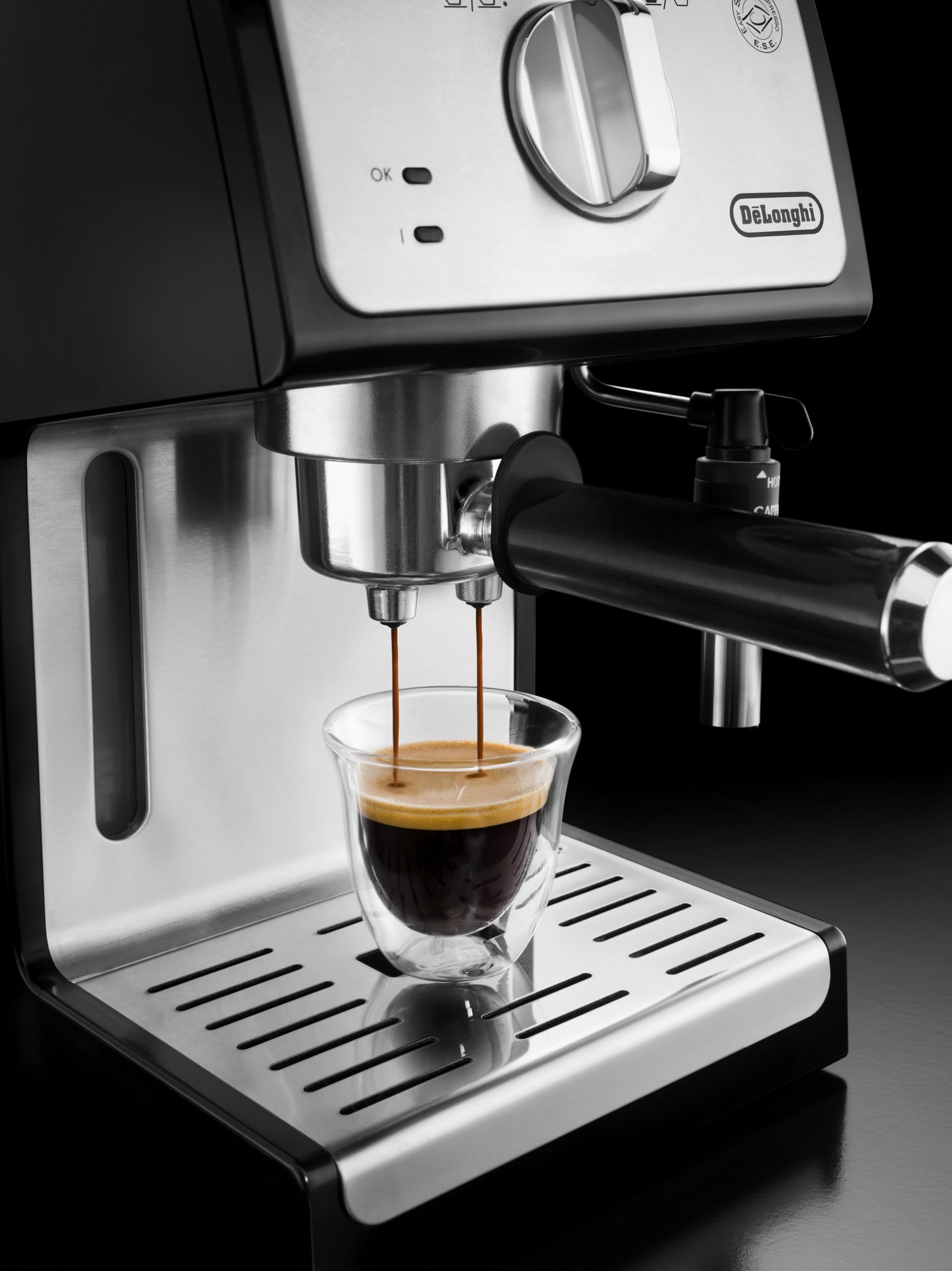 De'Longhi ECP35.31 Traditional Barista Pump Espresso Machine - Professional Coffee & Cappuccino Maker for Home Use, Black | Perfect for Espresso Lovers & Entertaining Guests