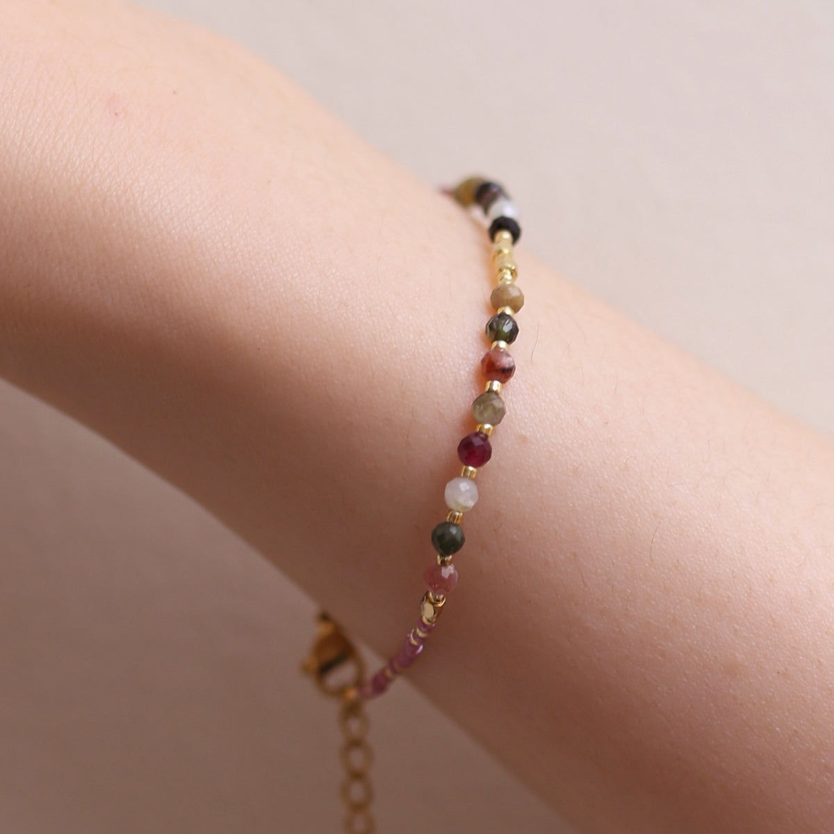 Natural Tourmaline Beaded Bracelet for Women - Healing Crystal Energy Jewelry for Stress Relief & Positive Vibes | Perfect for Meditation, Yoga & Spiritual Gifts