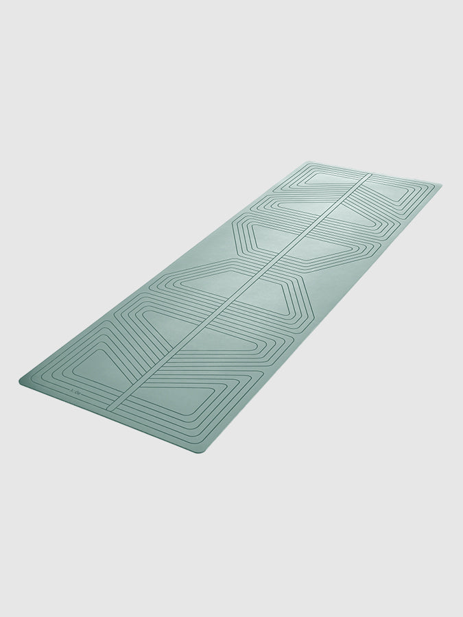 Agoy Pro+ Warrior Yoga Mat - Non-Slip, Eco-Friendly, Extra Thick for Hot Yoga, Pilates & Home Workouts - Perfect for Gym, Studio & Outdoor Use