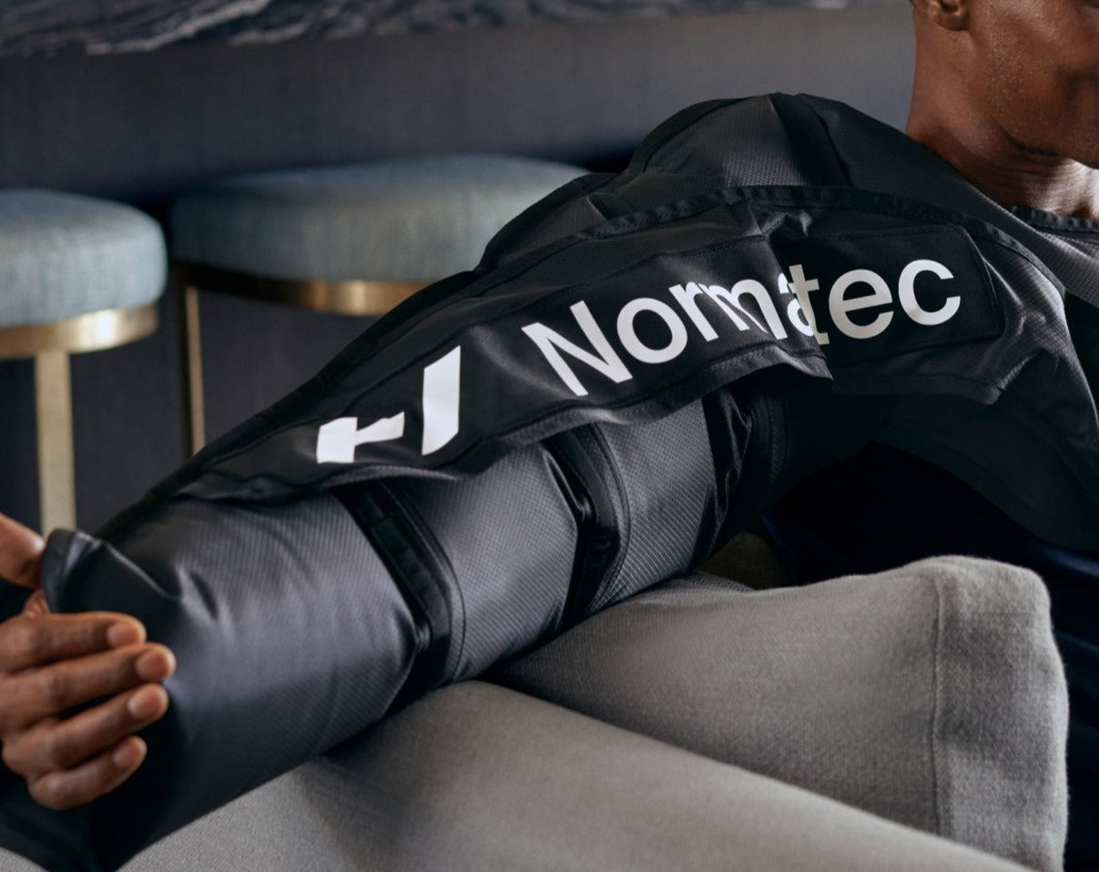 Normatec 3.0 Arm Recovery System - Compression Therapy Sleeves for Athletes & Post-Workout Muscle Recovery - Perfect for Gym, Running & Sports Injury Rehabilitation