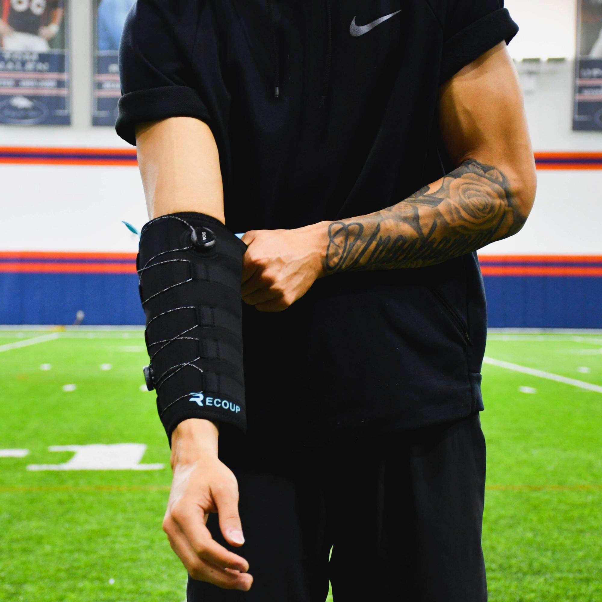 Cryosleeve Ice Cold Compression Sleeve for Arms & Legs - Adjustable Reusable Ice Pack for Elbow & Knee Pain Relief - Lasts Up to 1 Hour - Muscle & Joint Recovery for Athletes, Post-Workout, Arthritis & Injury Rehabilitation