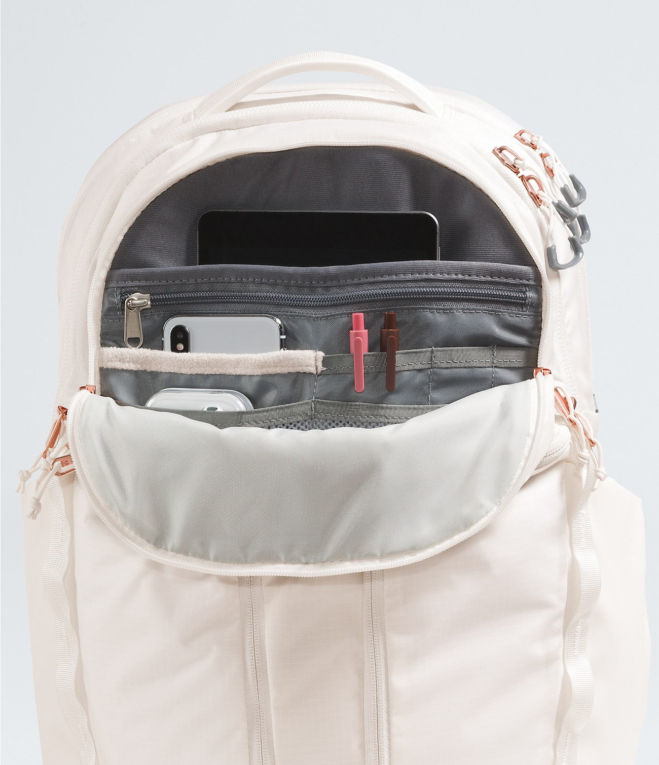 The North Face Women's Surge Luxe Backpack - Lightweight Hiking Daypack for Travel, Work & School - Water-Resistant Laptop Bag with Organizer Compartments