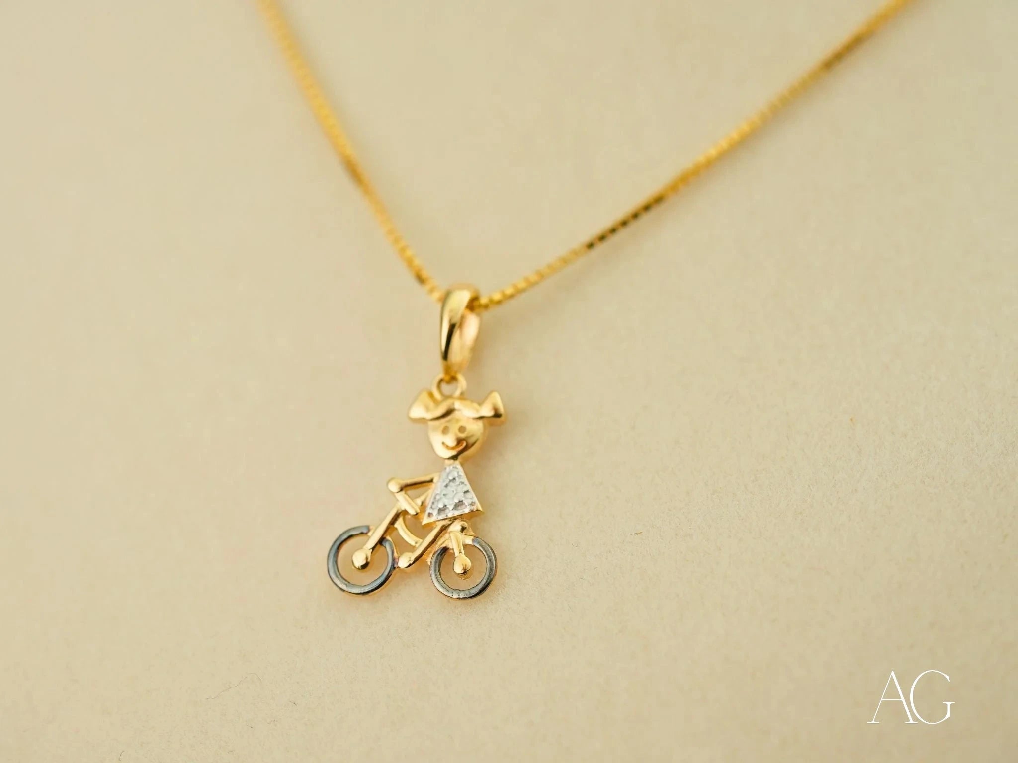 18k Gold Doll Bicycle Pendant Necklace - Elegant Jewelry Gift for Women, Girls - Perfect for Birthdays, Anniversaries, Valentine's Day & Special Occasions
