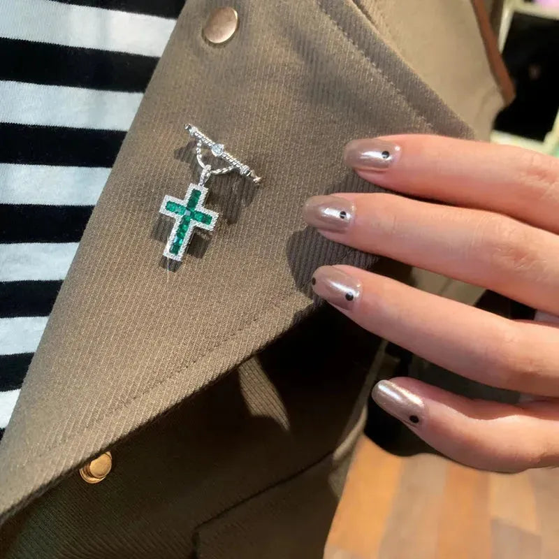 18K White Gold Diamond Cross Pendant Necklace for Women with Genuine Emerald Gemstone - Elegant Jewelry Gift for Christmas, Birthday & Special Occasions