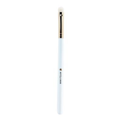 MyGlamm Professional Eye Blender Brush for Seamless Eyeshadow Blending - Soft Synthetic Bristles, White Makeup Brush (0.010g) - Perfect for Smokey Eyes & Everyday Makeup Looks