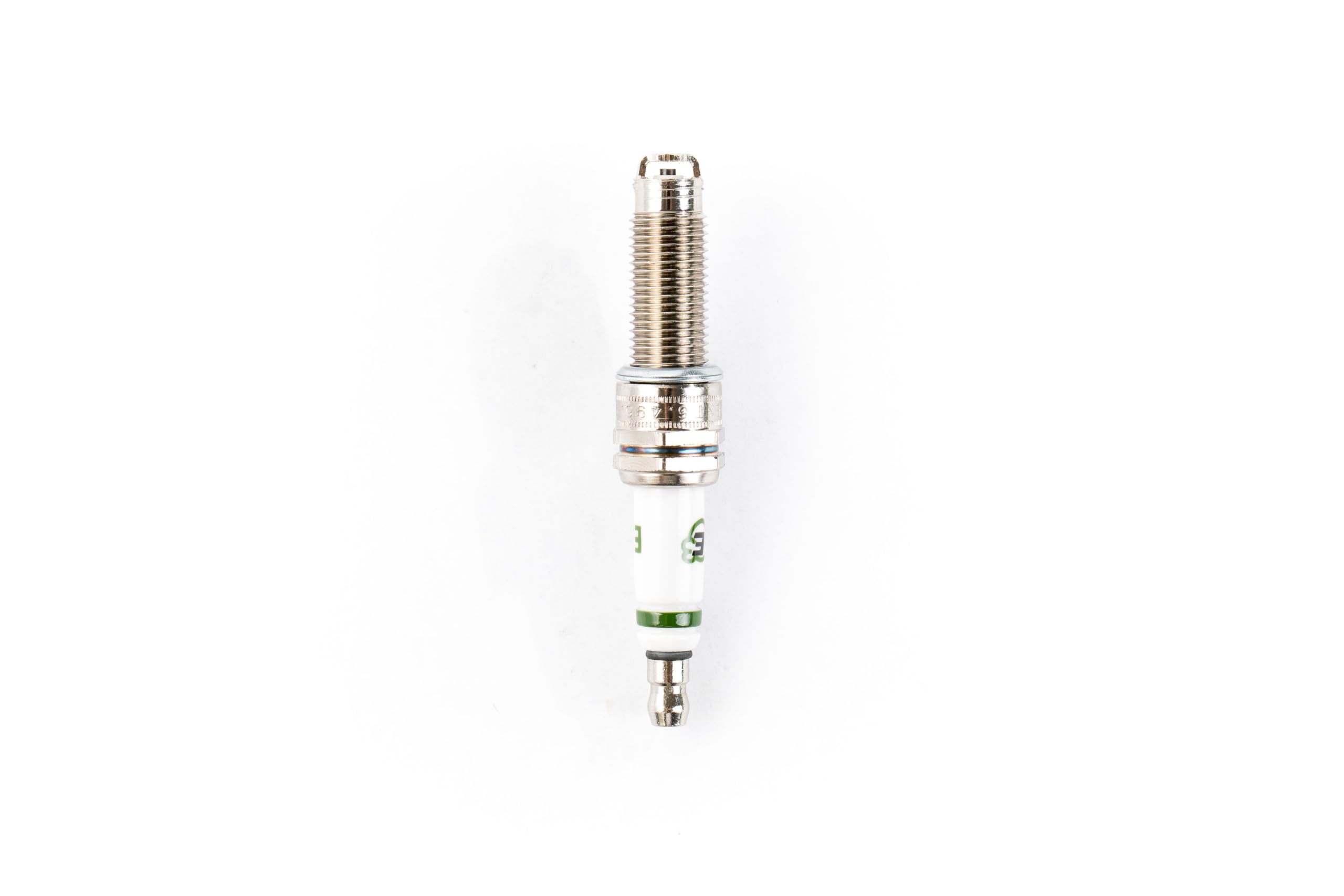 E3.80 Premium Automotive Spark Plug with DiamondFIRE Technology - High Performance Ignition Plug for Cars, Trucks & SUVs - Improves Fuel Efficiency & Engine Power (Pack of 1) - Ideal for Daily Commuting, Off-Roading & Performance Driving