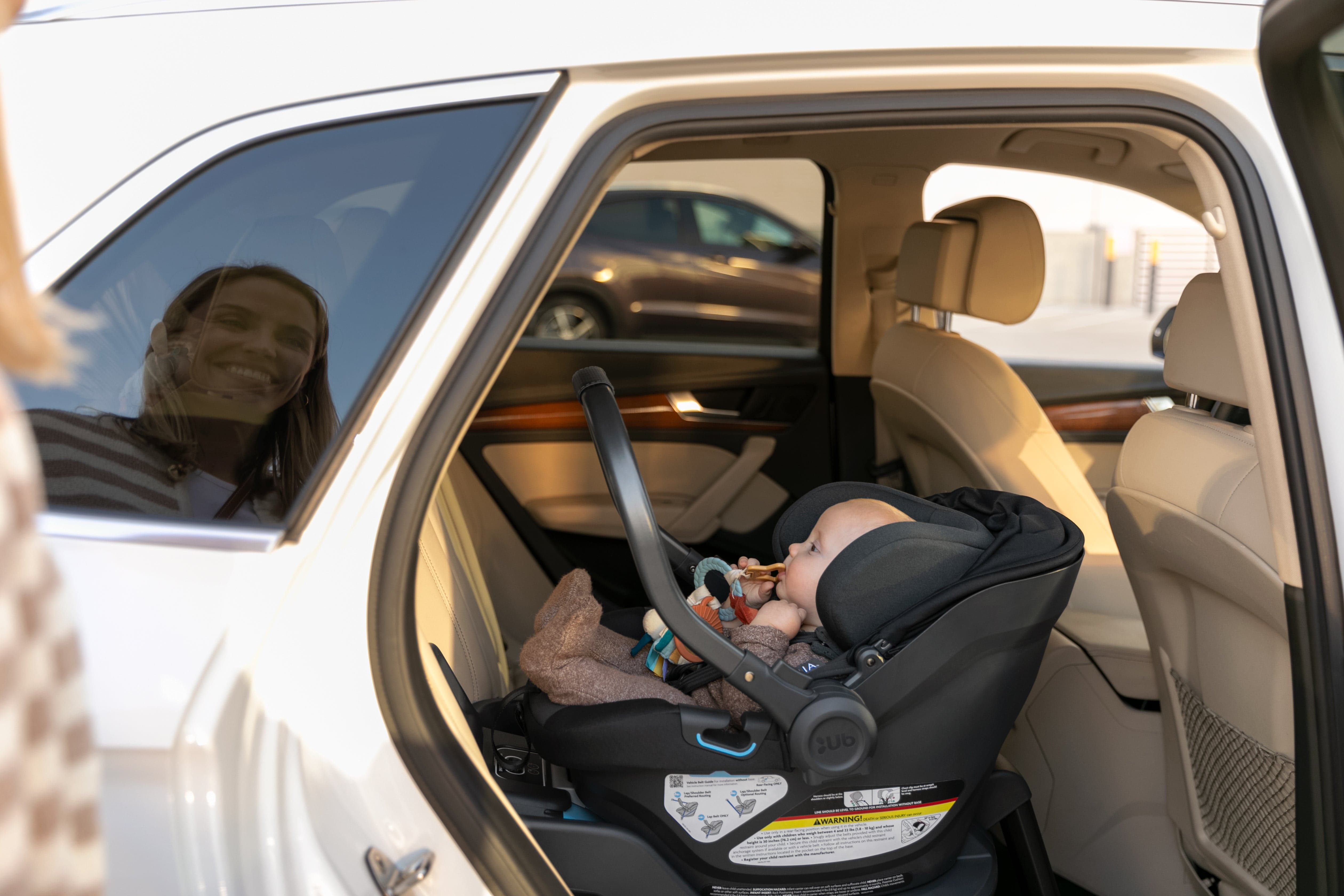 Uppababy Aria Lightweight Convertible Car Seat for Infants & Toddlers - Safe, Comfortable & Easy to Install - Perfect for Travel, Daily Commutes & Family Road Trips
