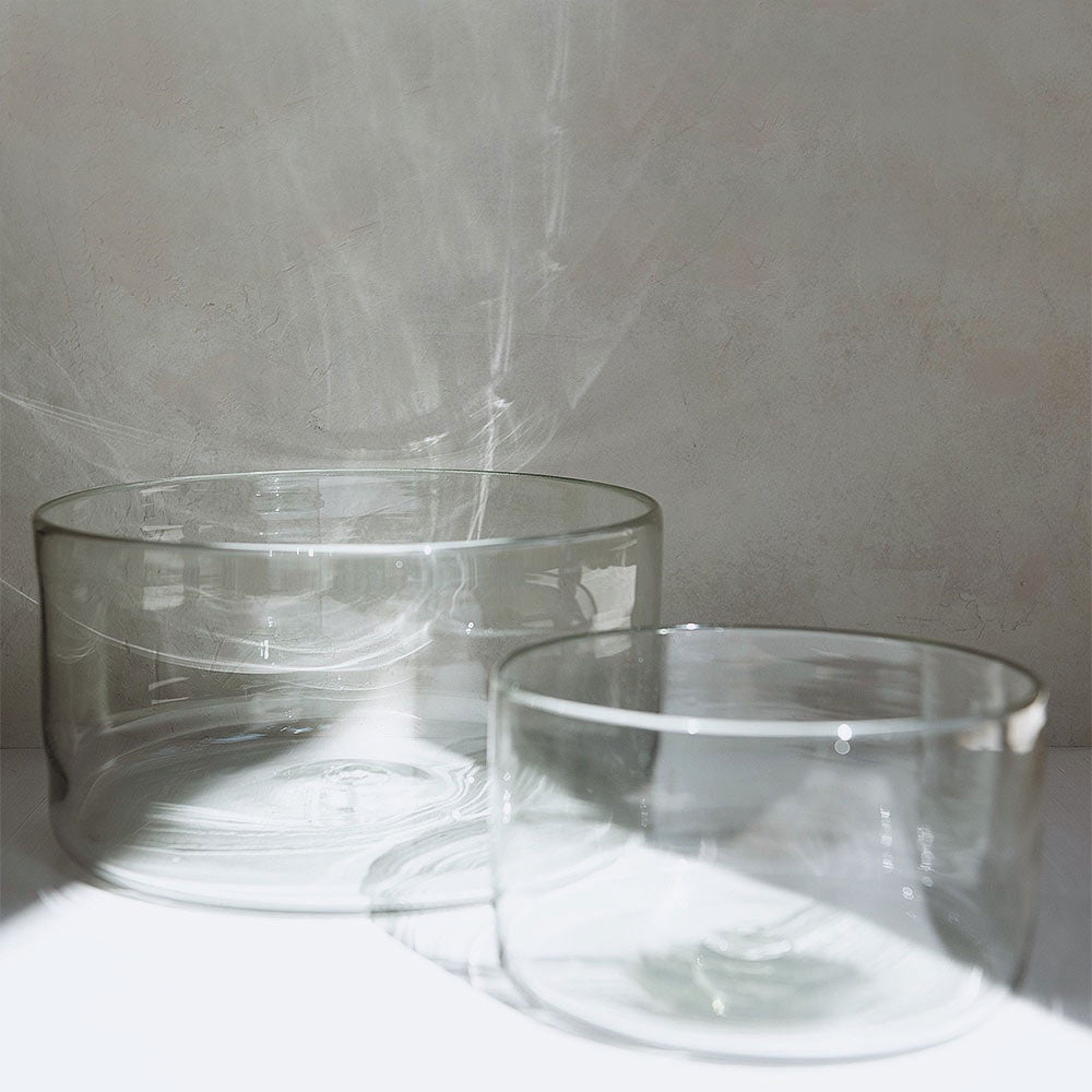 Handmade Blown Glass Bowl - Artisan Crafted Decorative Serving Bowl for Fruit, Salad, or Centerpiece - Perfect for Dining, Entertaining, and Home Decor
