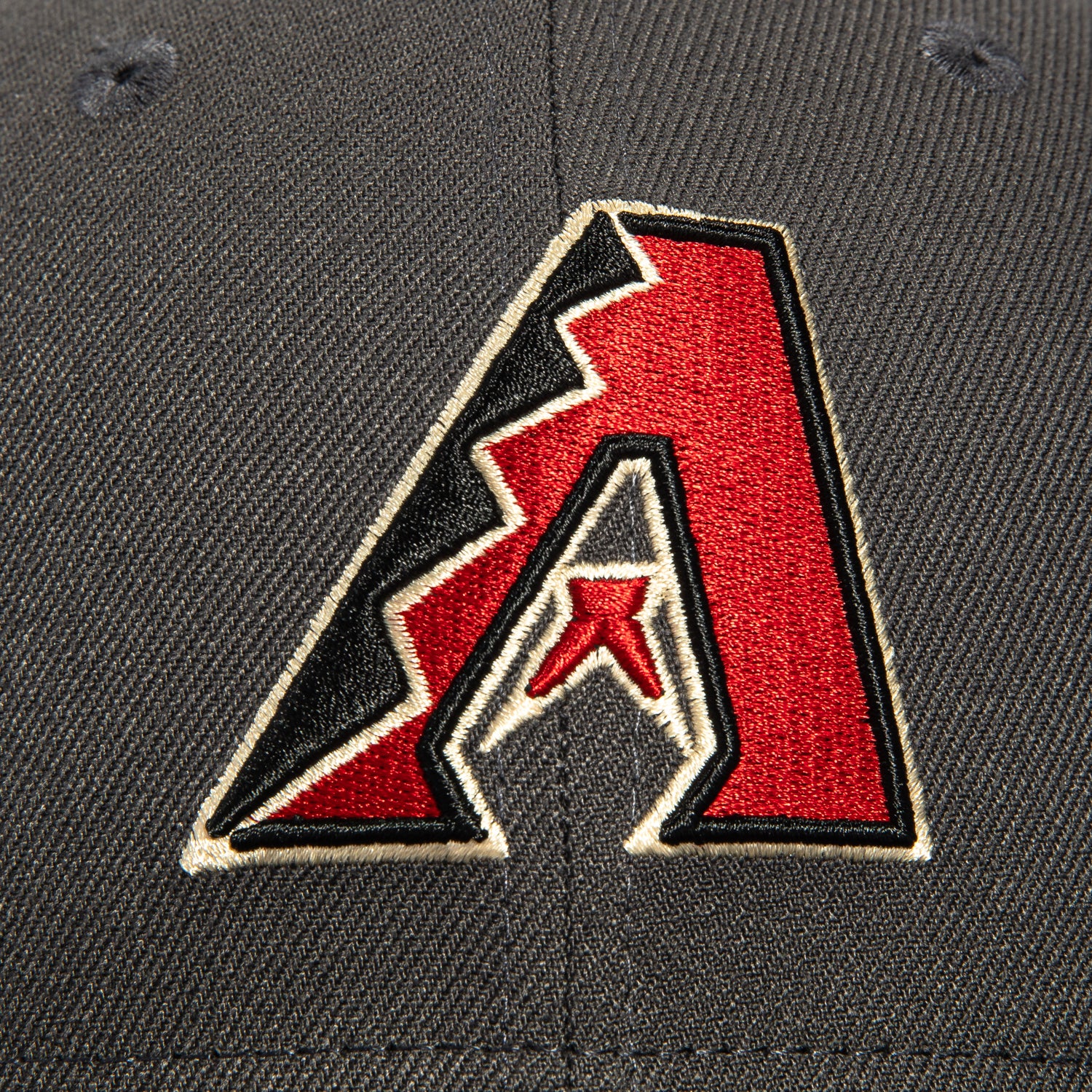 New Era 59Fifty Arizona Diamondbacks MLB Snapback Hat - Graphite Black for Men & Women | Official Licensed Baseball Cap for Sports Fans, Streetwear Fashion & Outdoor Activities