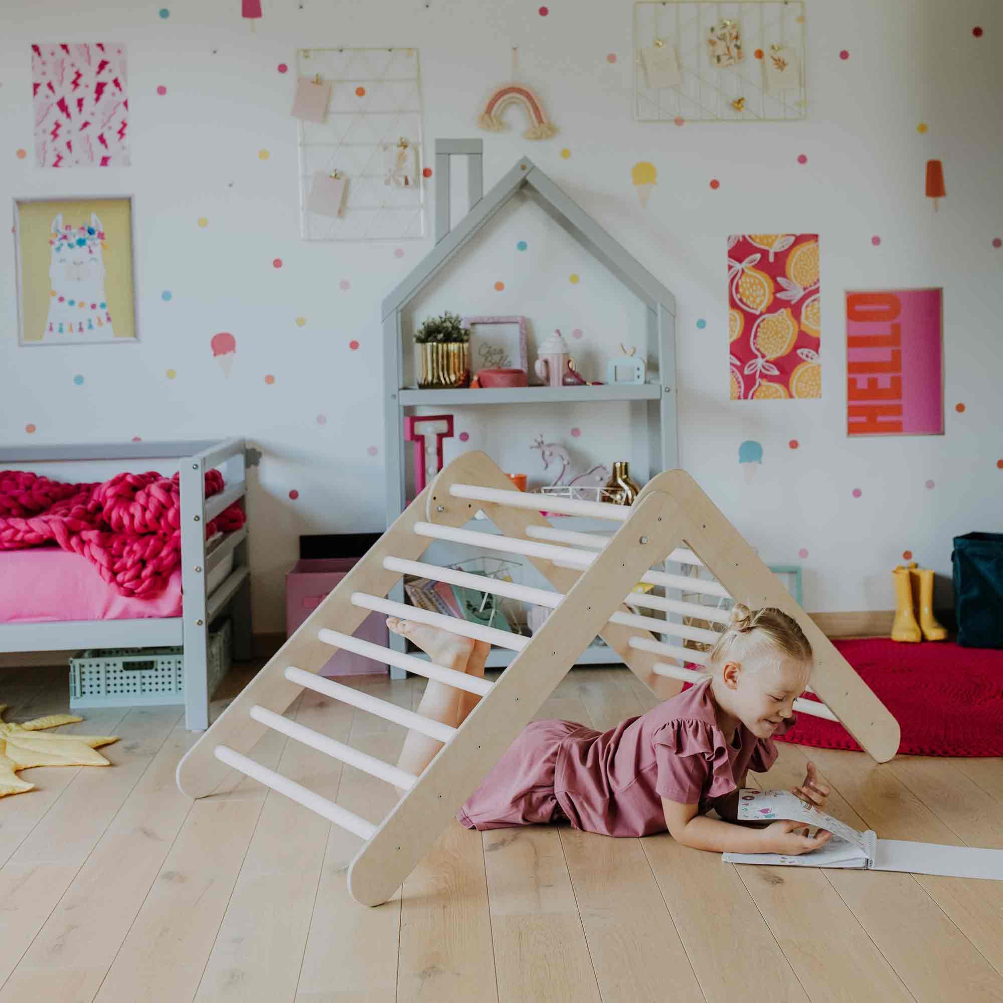 Waldorf Climbing Triangle - Montessori Wooden Climbing Ladder & Step Triangle for Kids - Indoor/Outdoor Play Gym for Toddler Physical Development