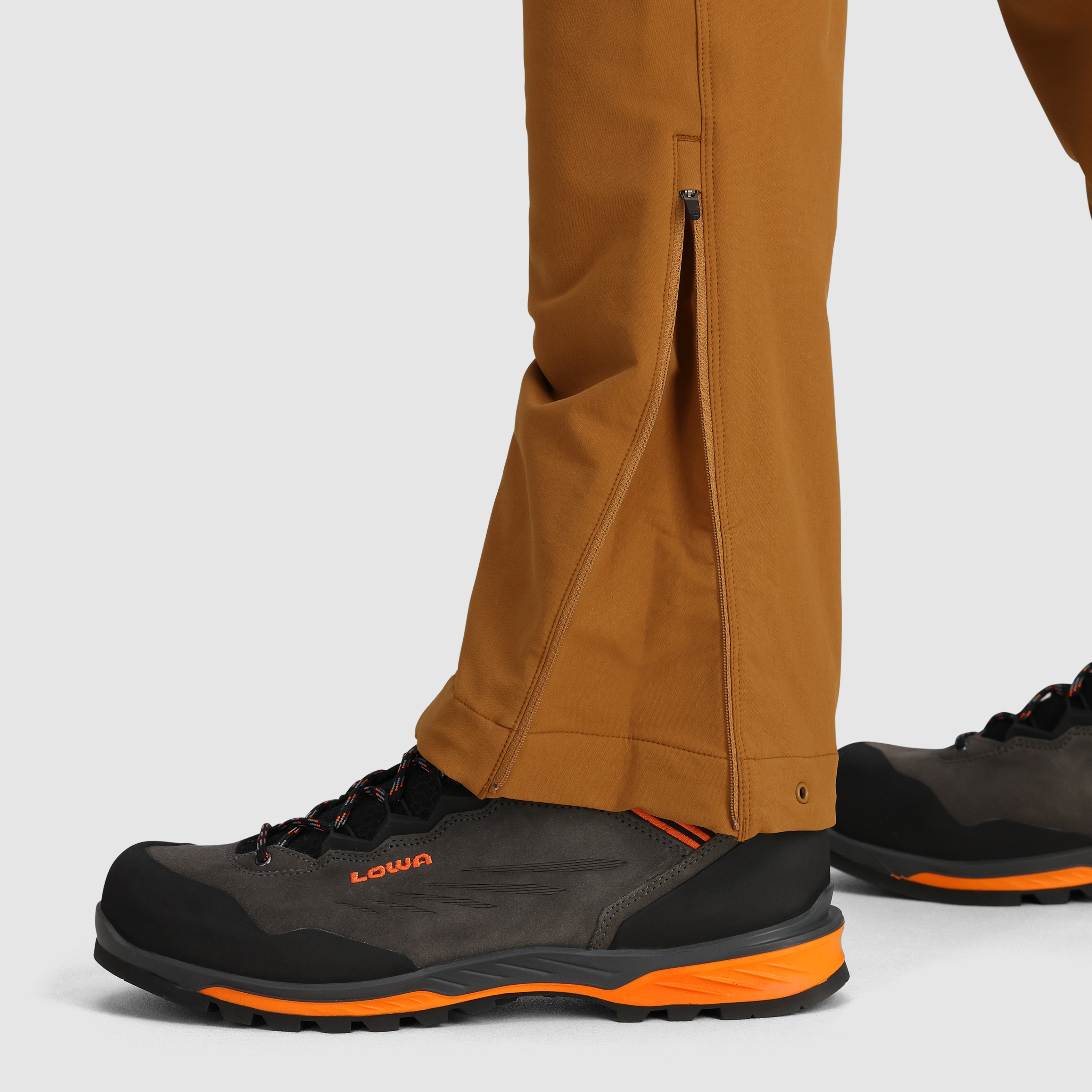 Men's Cirque II Pants - Comfortable & Stylish Outdoor Hiking Travel Pants for Active Lifestyles | Final Sale