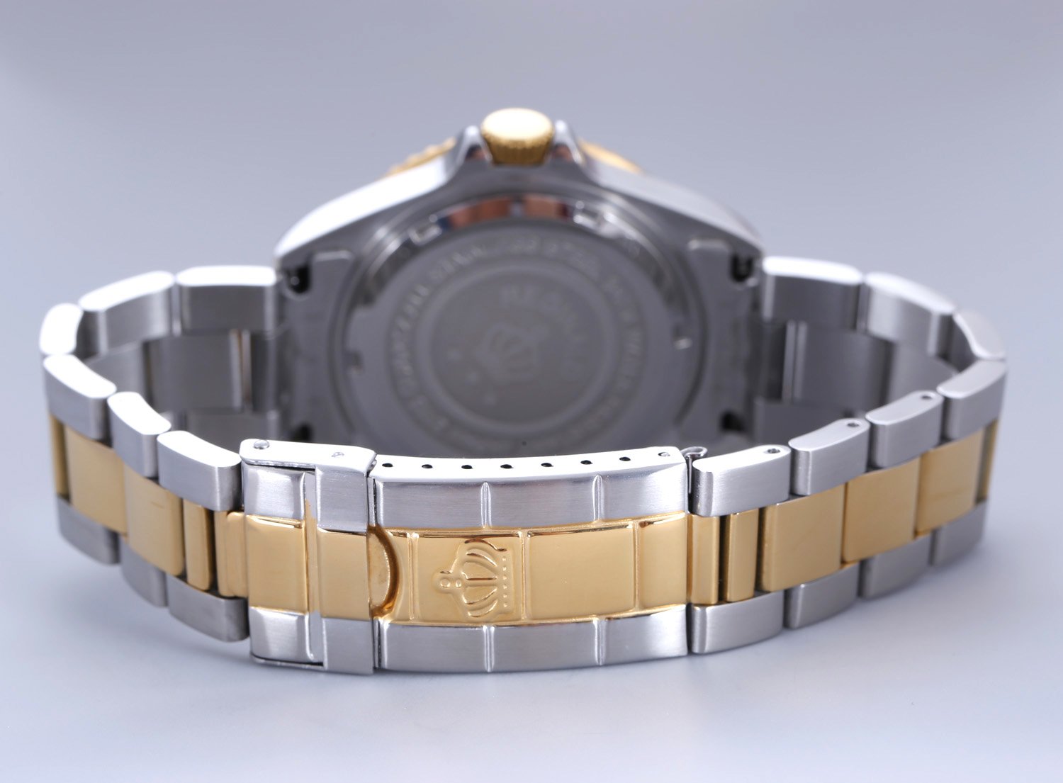 Luxury Men's Watch with Rotatable Bezel & Sapphire Glass - Stainless Steel Silver Tone Quartz Watch with Luminous Hands | Perfect for Business, Formal Events & Everyday Wear