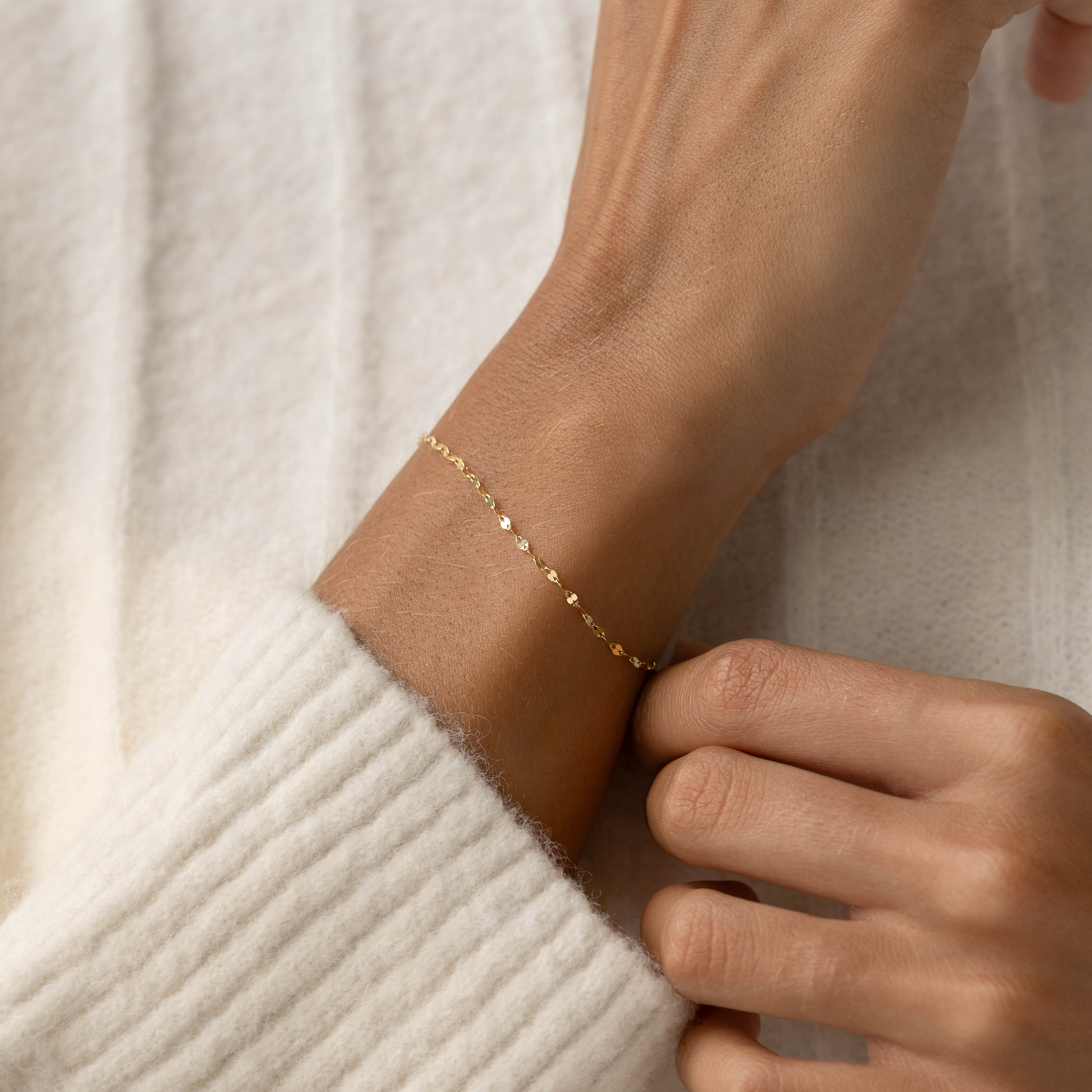 14k Gold Petal Chain Bracelet - Elegant Floral Jewelry for Women | Perfect for Weddings, Anniversaries & Everyday Wear