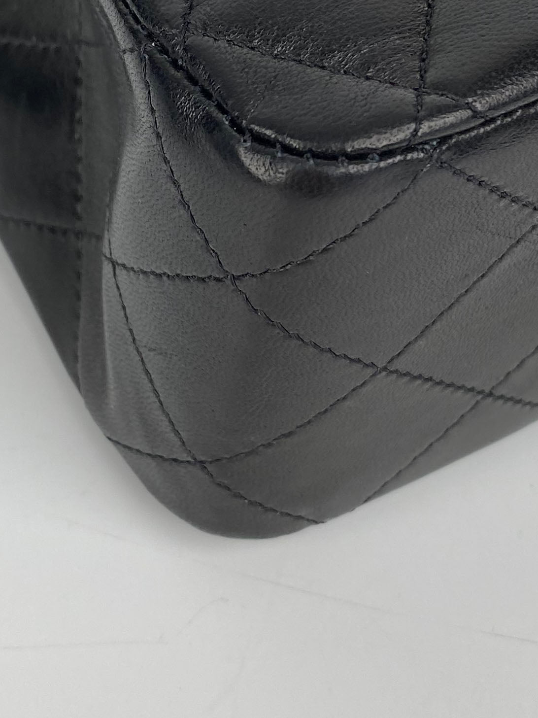 Chanel Black Medium Quilted Classic Flap Bag - Luxury Designer Handbag for Women | Perfect for Evening Events, Date Nights & Special Occasions