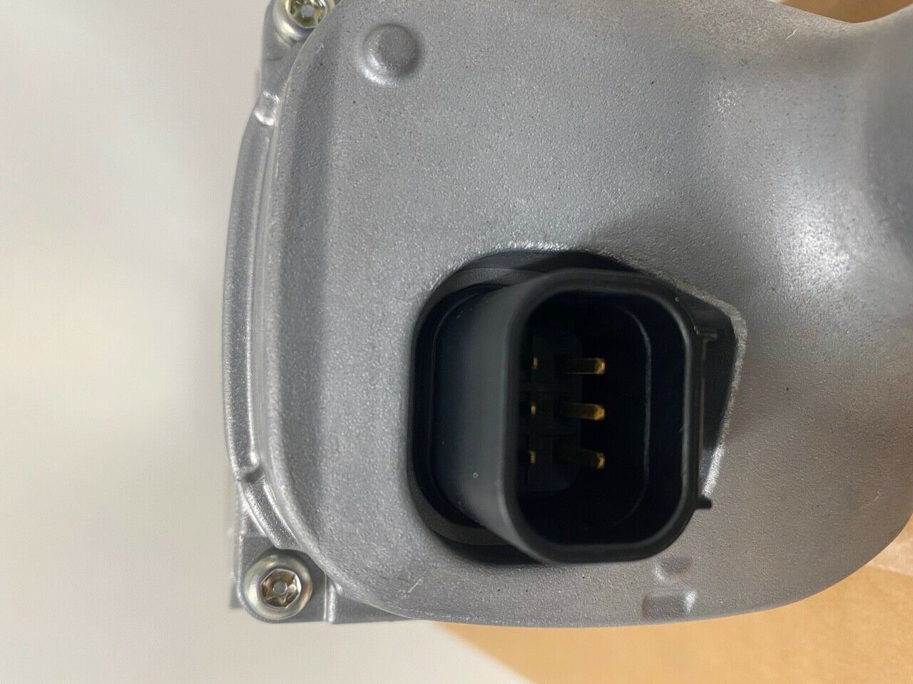 Genuine Holden VE VF WM WN V8 Throttle Body - Part #12605109 - Compatible with Commodore, Caprice & Ute Models - Perfect for Engine Performance Upgrades & Repairs