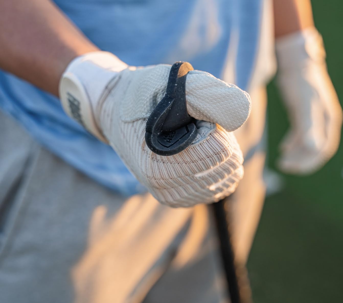 Baseball Thumb Guard - Protective Batting Grip for Hitters | Finger Guard Accessory to Reduce Bat Sting & Improve Swing | Perfect for Training, Games & Youth Baseball Practice