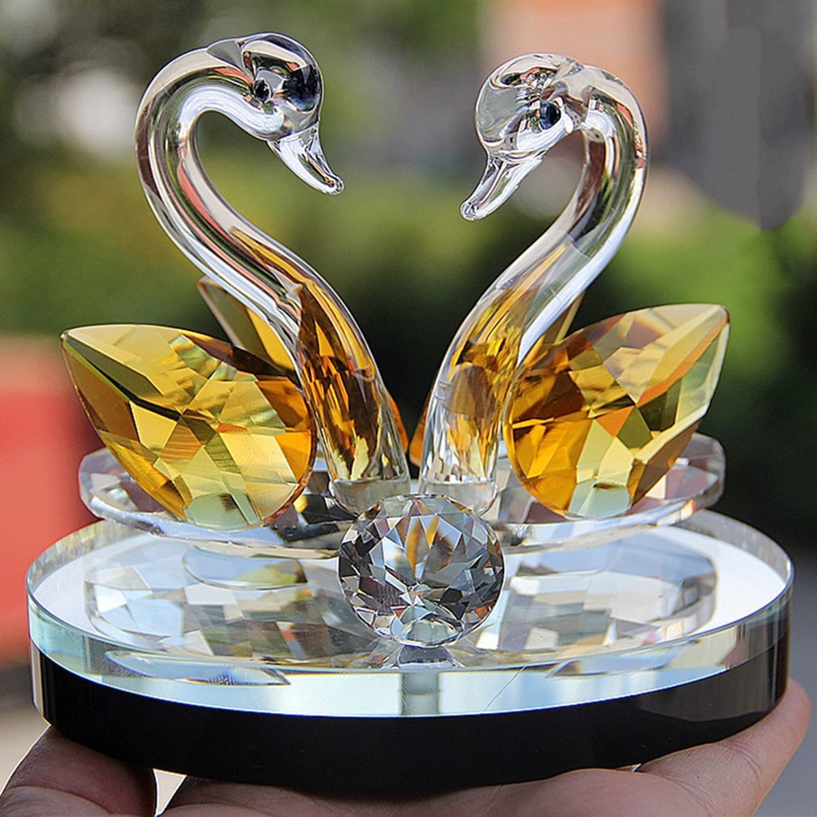 Elegant Swan Crystal Glass Figurine Paperweight - Handcrafted Home Decor Statuette for Living Room, Office Desk, Wedding Centerpiece & Gift Idea
