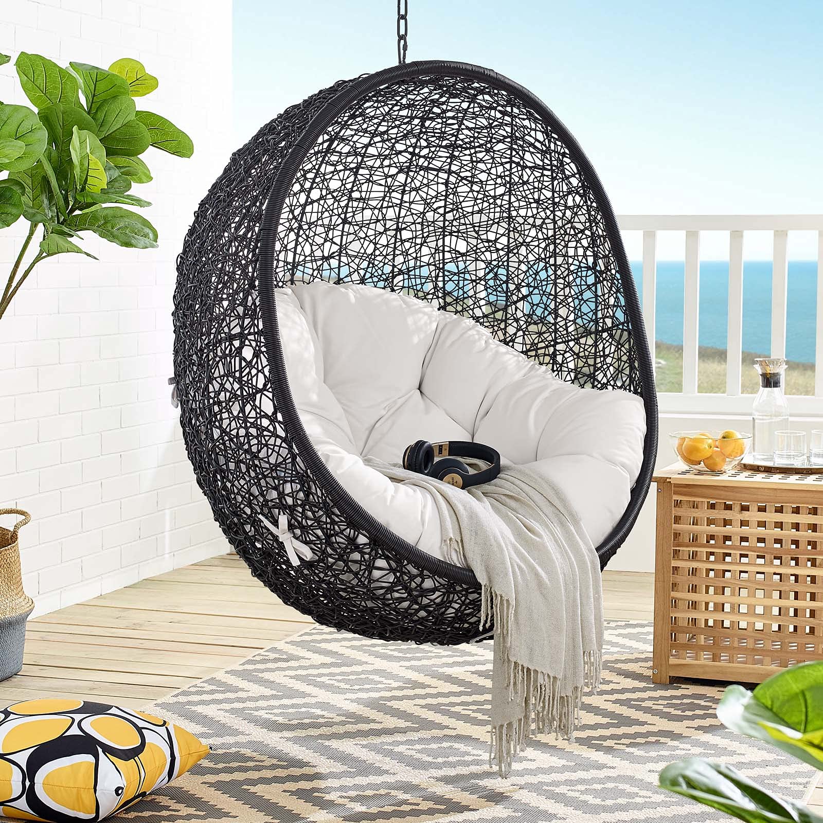 Modern Swing Lounge Chair - Black & White Outdoor Hanging Chair for Patio, Balcony, Cafe, Bistro, Garden & Hotel - Perfect for Relaxing, Lounging & Decorating Outdoor Spaces