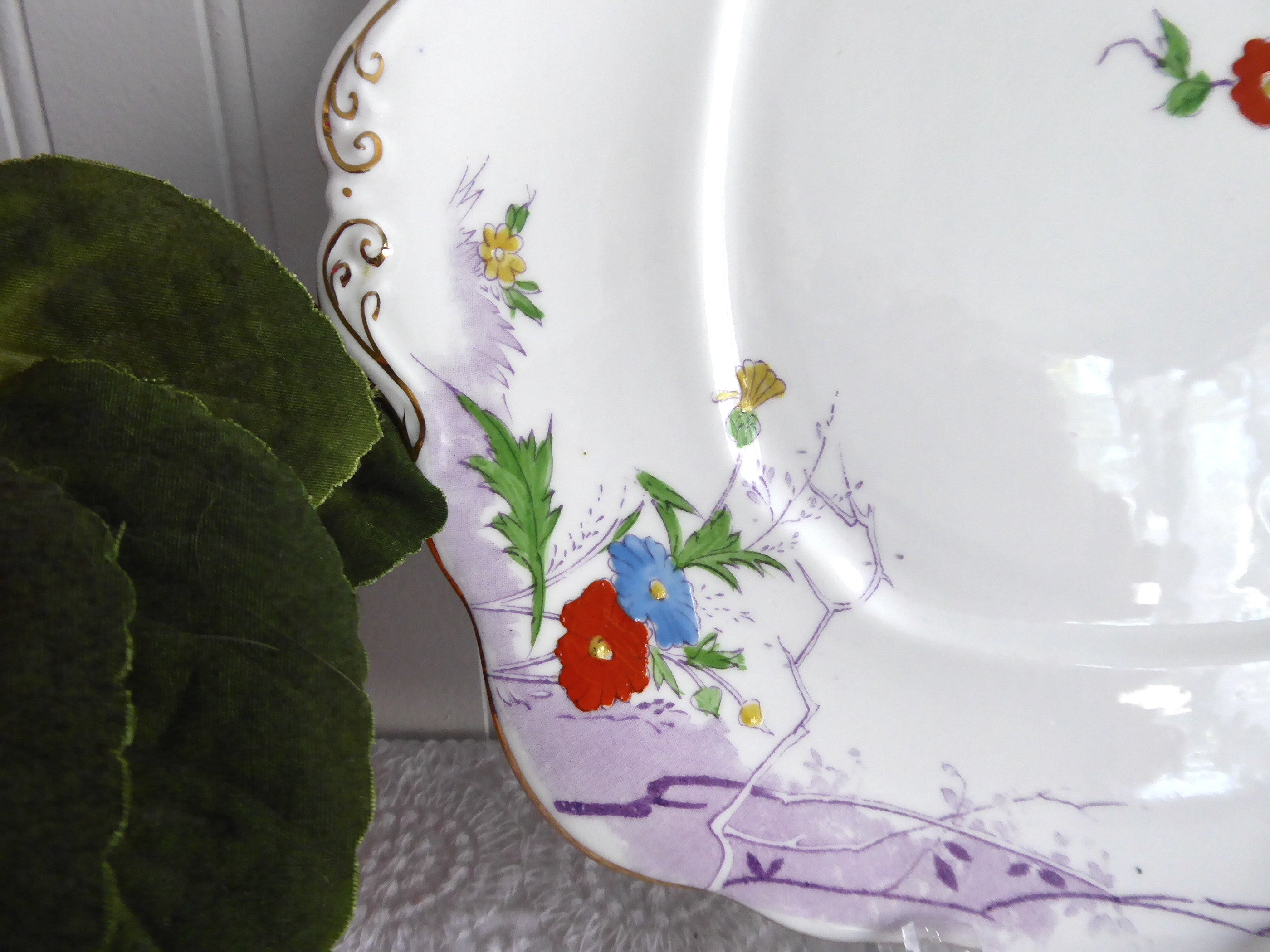 Vintage Royal Albert Art Deco Dovecot Birds Cake Plate - Hand Painted 1930s Porcelain Serving Dish for Afternoon Tea & Dessert Parties