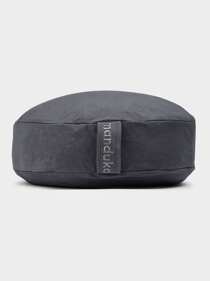 Manduka Round Meditation Cushion - Premium Zafu Yoga Pillow for Meditation & Mindfulness Practice - Ideal for Home, Studio & Outdoor Yoga Sessions