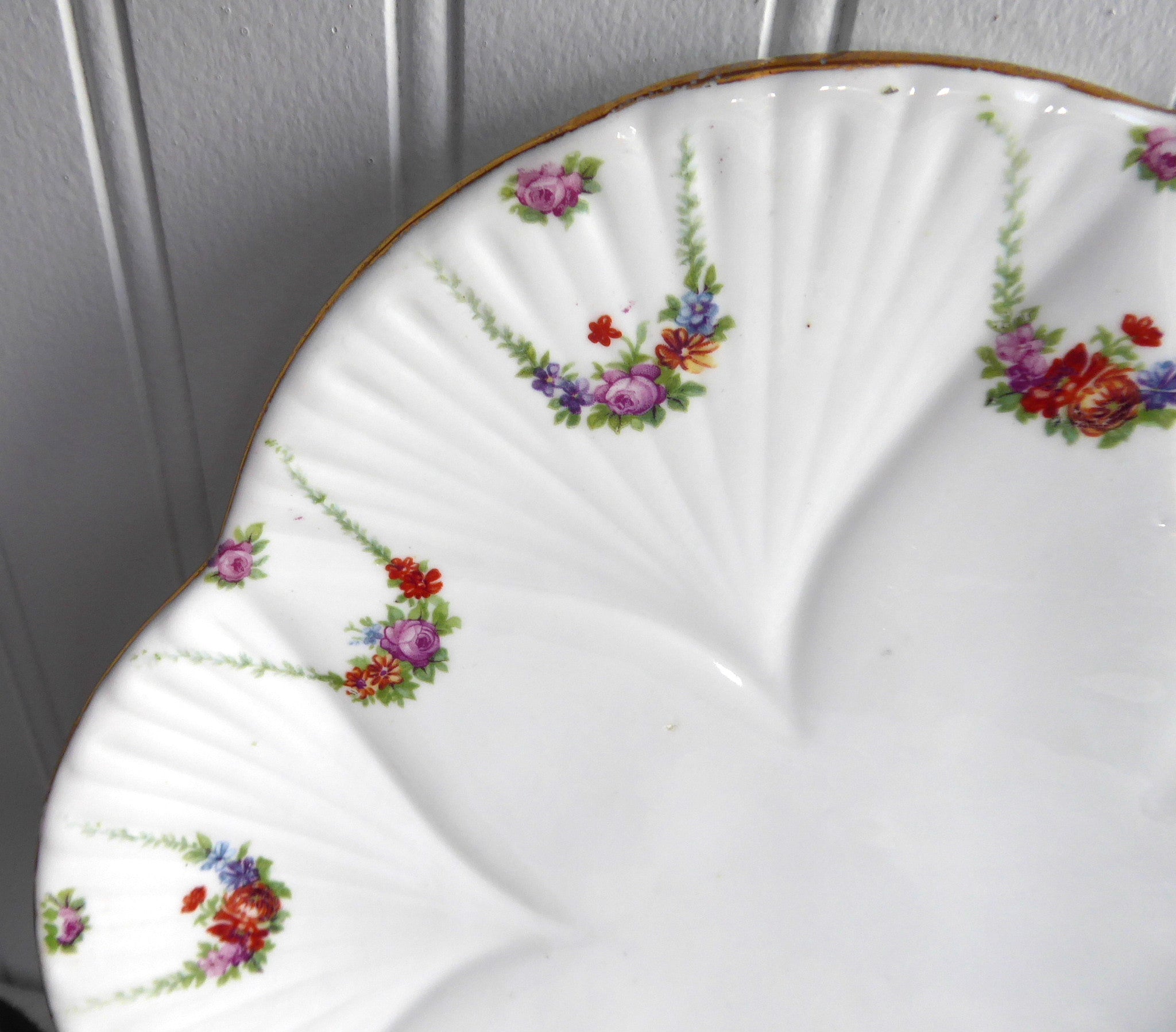 Vintage Edwardian Shelley Cake Plate with Roses & Festoons - Elegant Sandwich Server by Wileman, 1909 Antique China - Perfect for Afternoon Tea, Bridal Showers & Vintage Tableware Collections