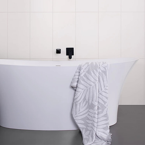 ADP Rise 1700mm Freestanding Bathtub - Modern Acrylic Soaking Tub for Luxury Bathroom Relaxation | Perfect for Spa, Master Bath & Home Retreat