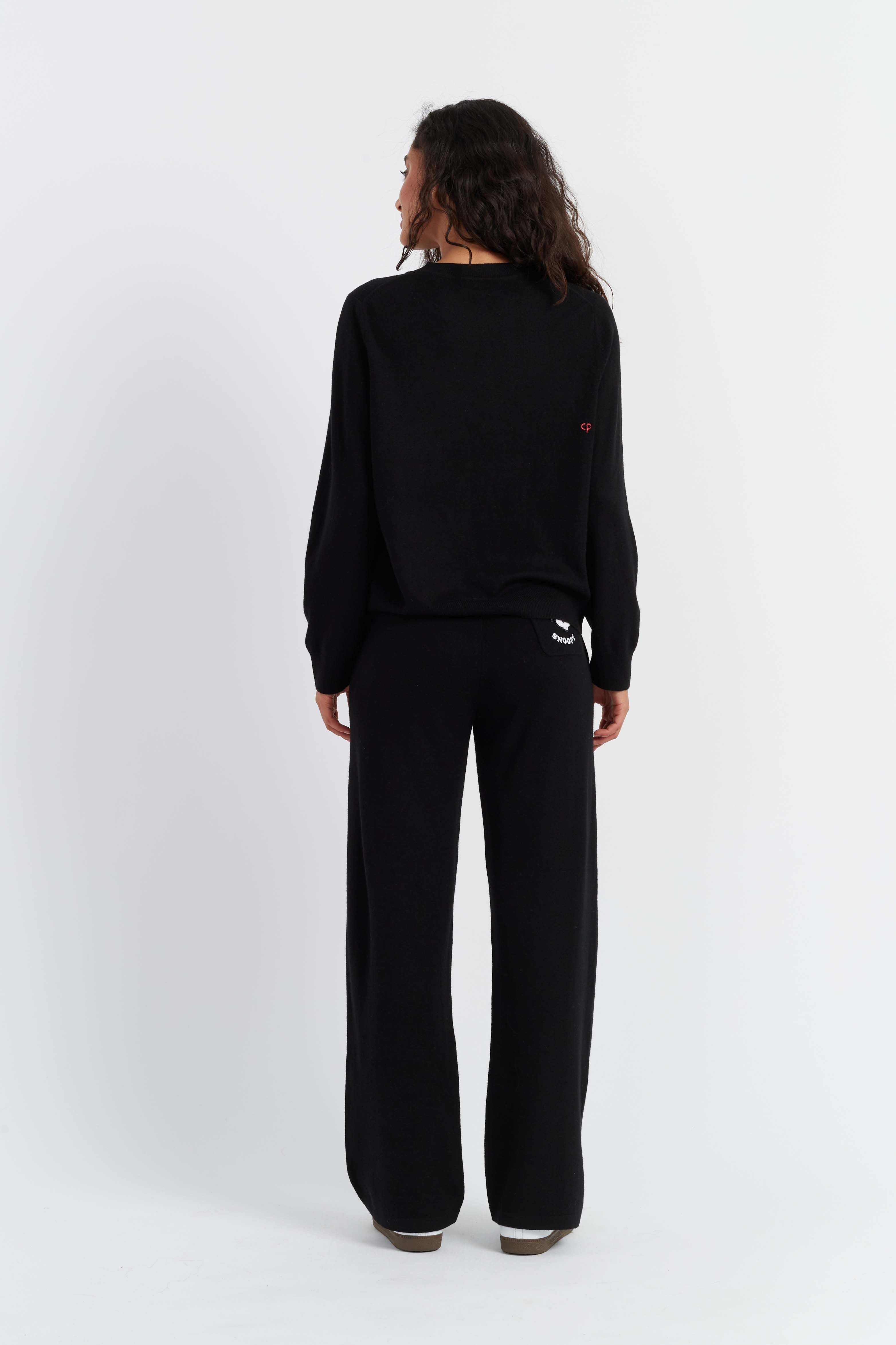 Premium Black Wool Cashmere Snoopy Sweater - Warm Winter Pullover with Cute Cartoon Design - Perfect for Christmas Gifts, Casual Outfits & Cozy Home Wear