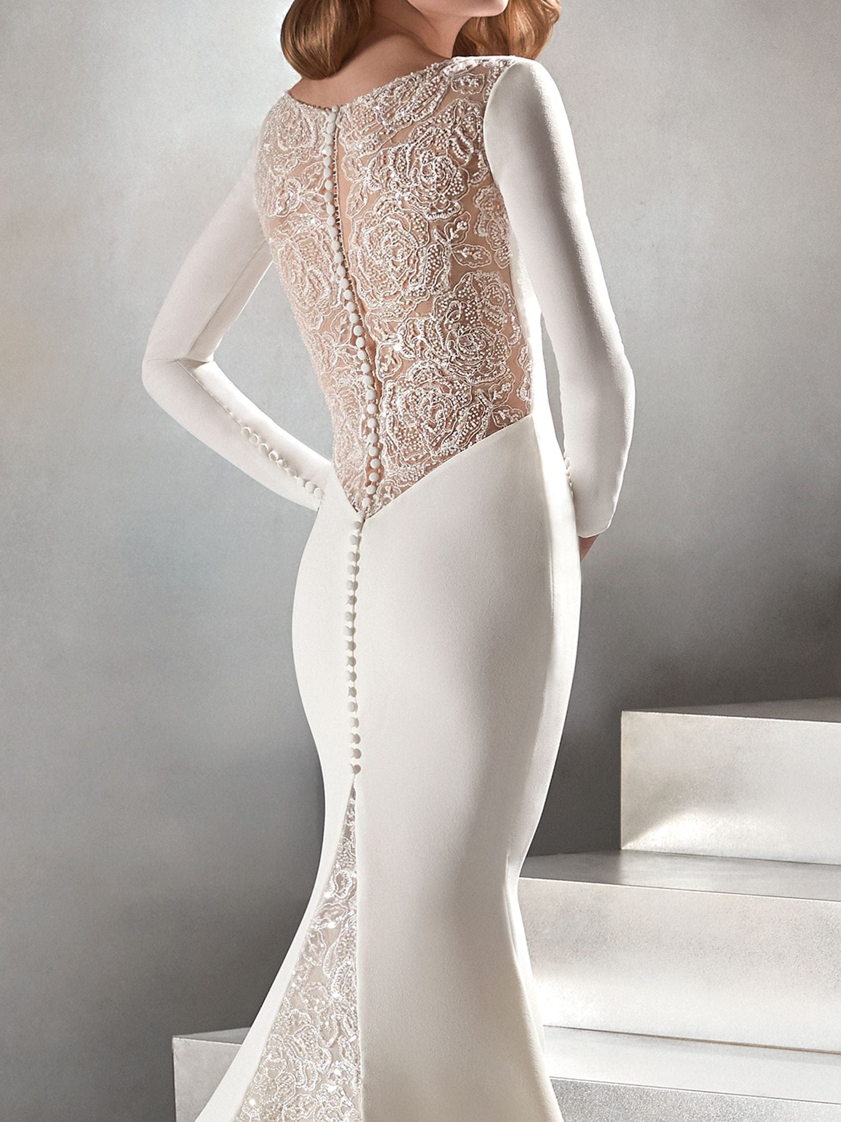 Atelier Pronovias Caceres Wedding Dress - Size 10 for Brides, Bridal Gowns & Formal Occasions