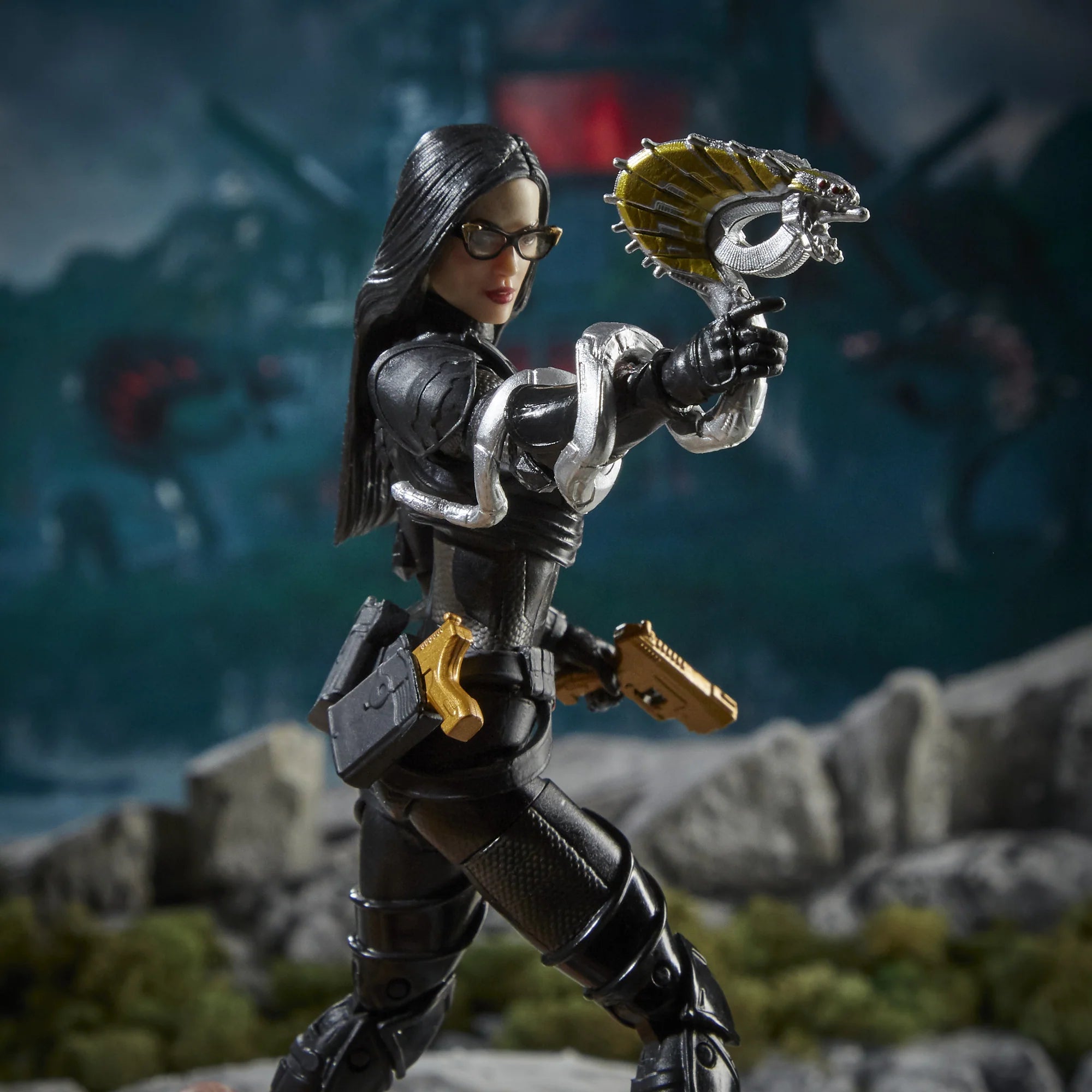 G.I. Joe Classified Series Baroness Action Figure with C.O.I.L. Motorcycle - Collectible 6-Inch Scale Toy for Display & Play - Perfect for Fans & Collectors