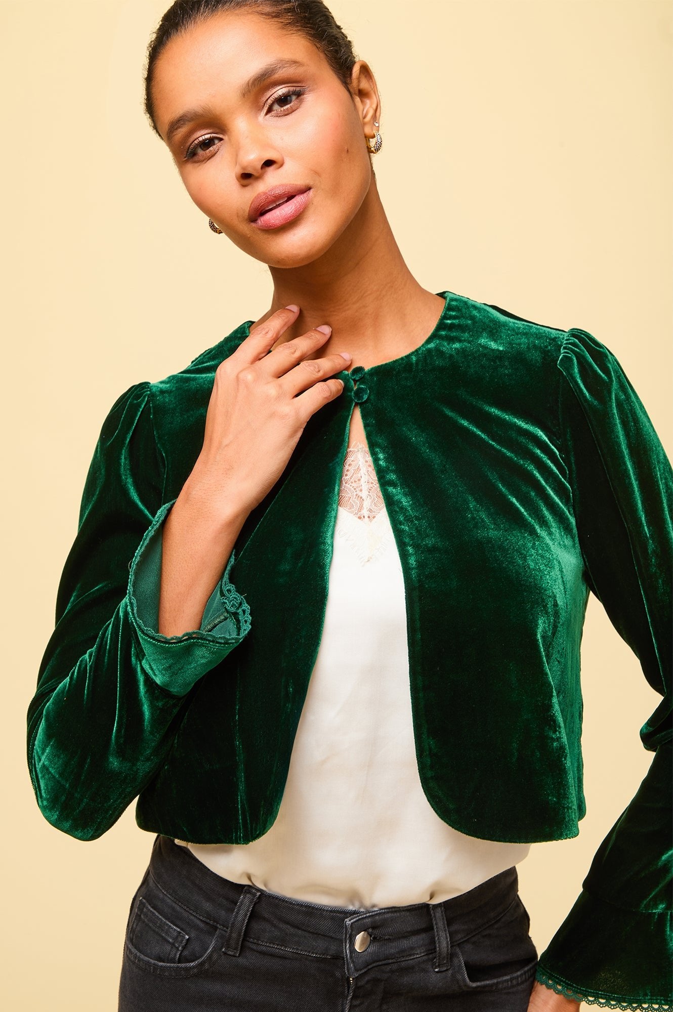 Emerald Green Velvet Shrug for Women - Elegant Long Sleeve Bolero Jacket for Evening Wear, Wedding, Party & Special Occasions