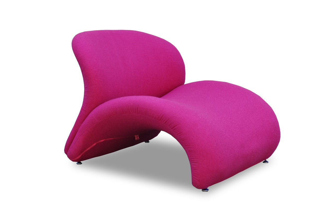 International Design USA Sweet Lip Lounge Chair in Fuchsia - Stylish and Comfortable Accent Chair for Living Room, Bedroom, or Office