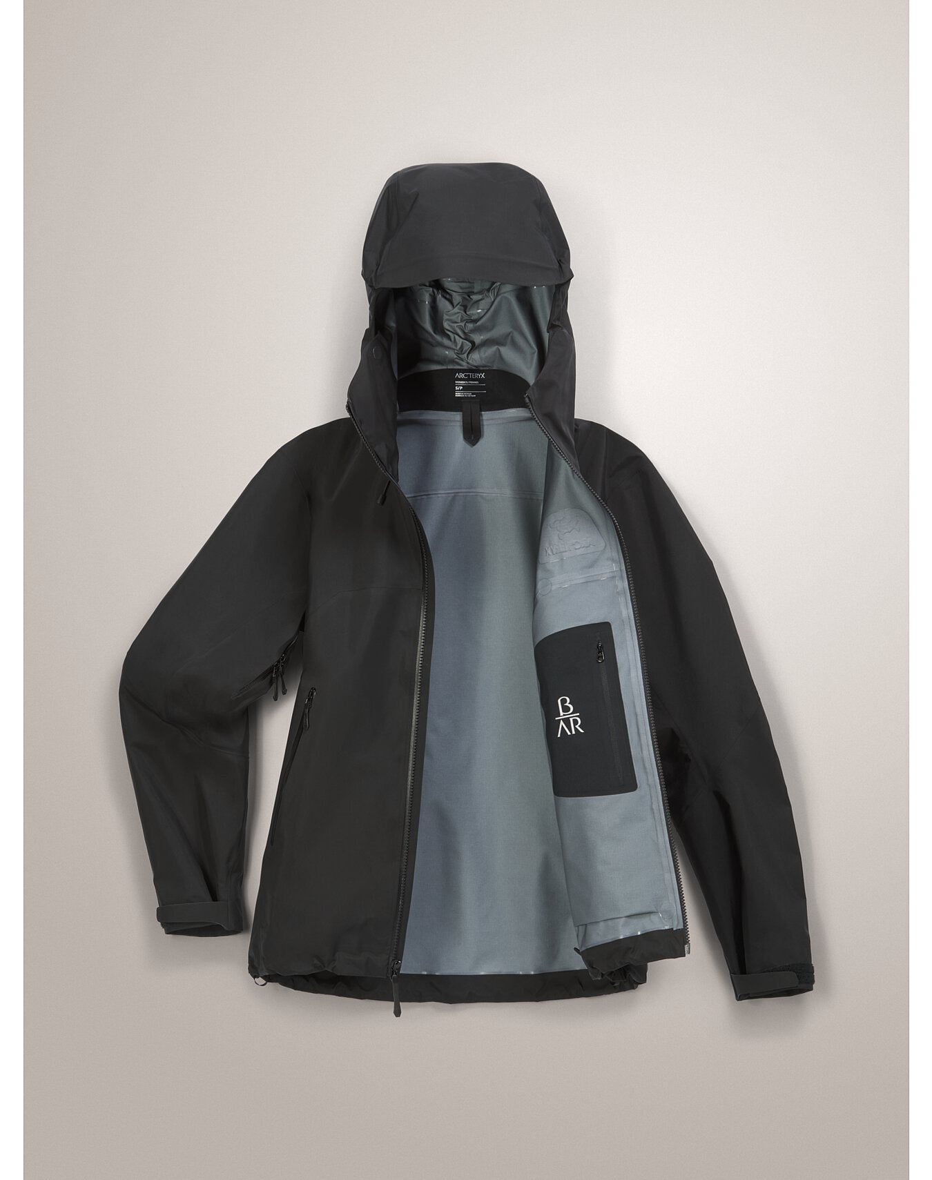 Women's Beta AR Jacket with StormHood - Waterproof & Breathable Outdoor Shell for Hiking, Skiing & Extreme Weather - X000006794