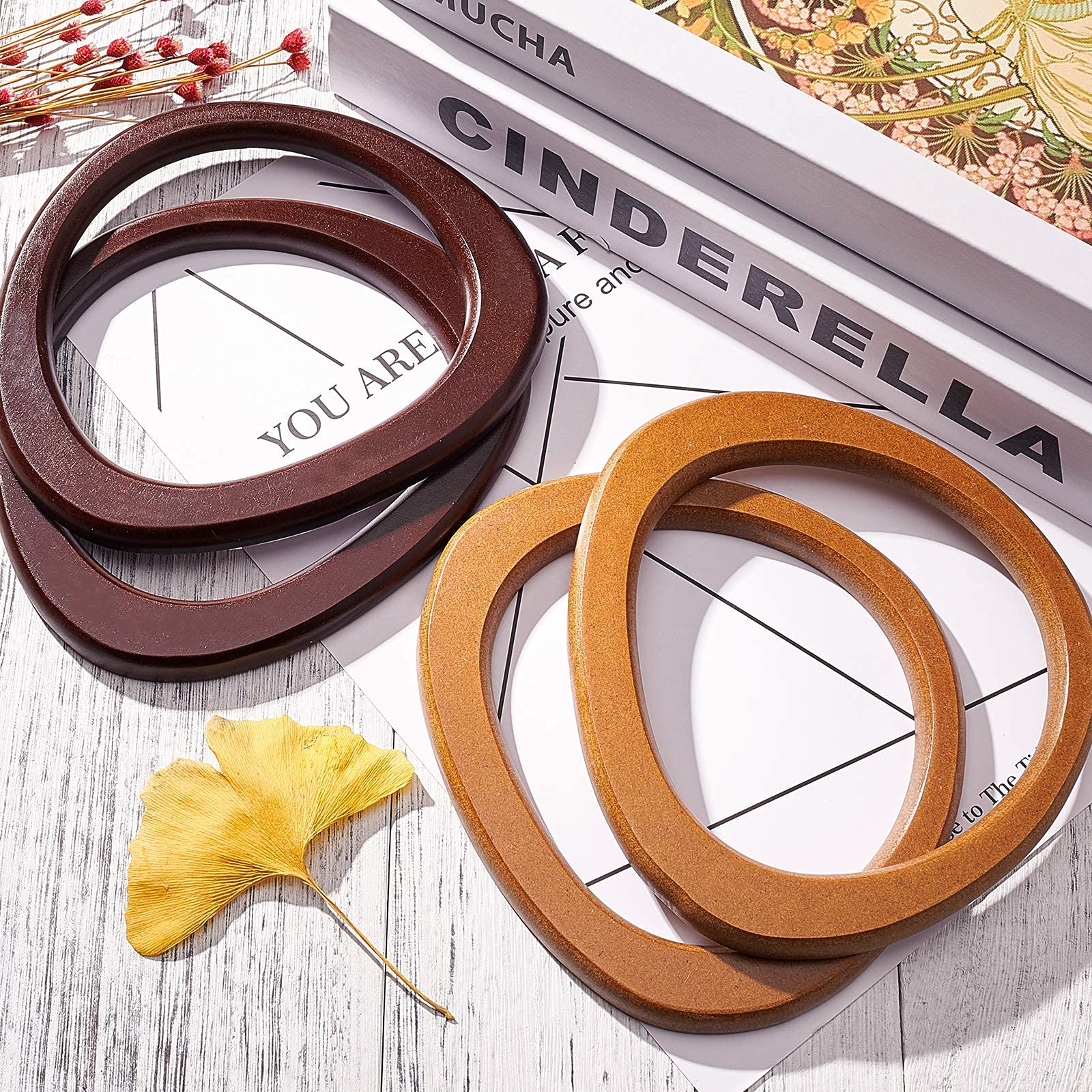 PH PandaHall D-Shaped Wooden Purse Handles - 4 Pack Smooth Replacement Handbag Handles for DIY Straw, Beach, Canvas, Macrame & Crocheted Bags - Perfect for Crafting, Gift Making & Fashion Accessories
