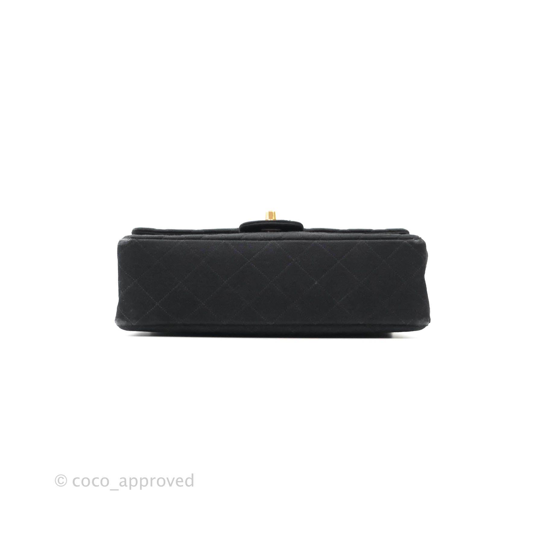 Chanel Black Quilted Leather Medium Classic Double Flap Bag with Gold Hardware - Luxury Designer Handbag for Women, Perfect for Evening Events & Special Occasions