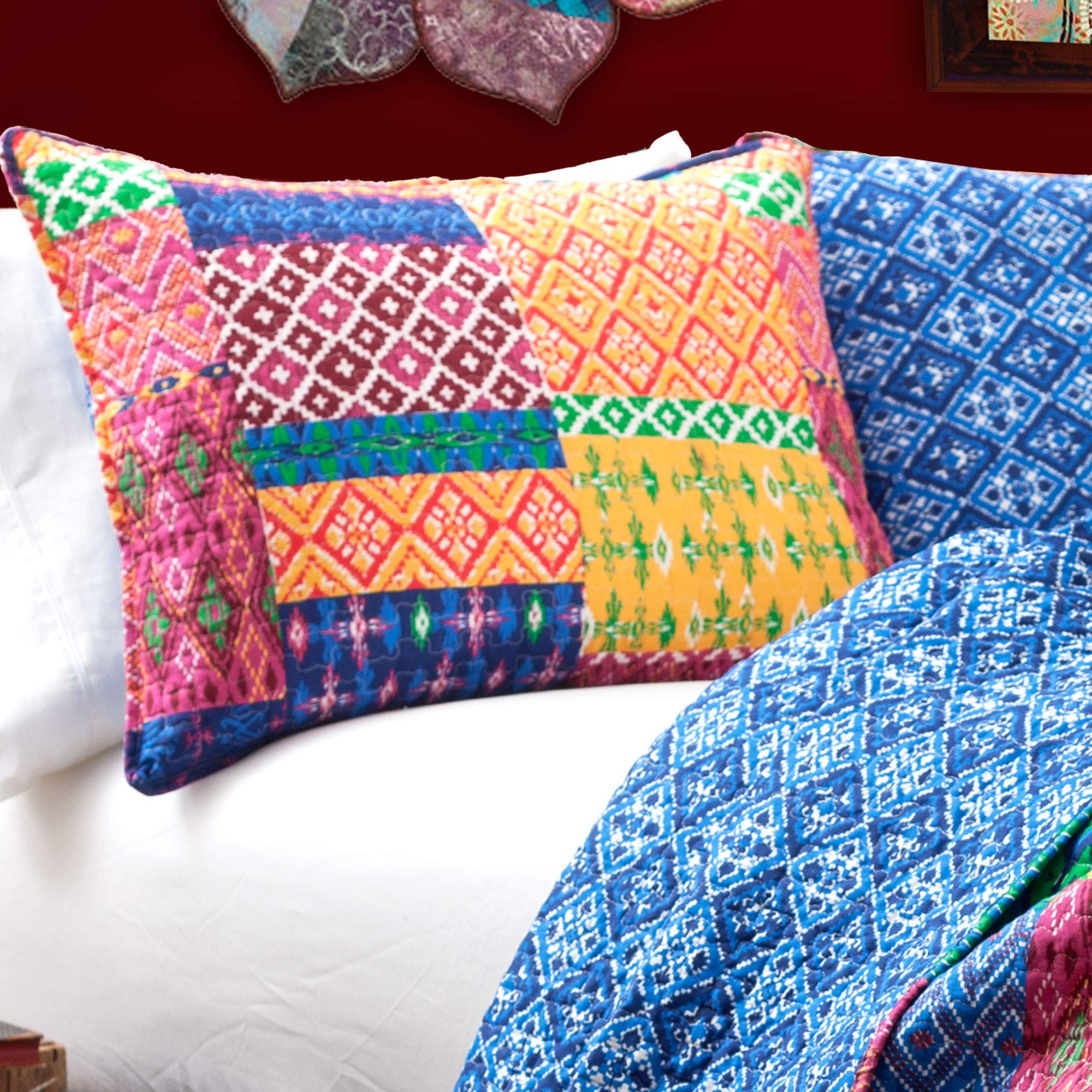 Lush Decor Misha Quilt Set Full/Queen - Fuchsia Navy for Cozy Bedroom