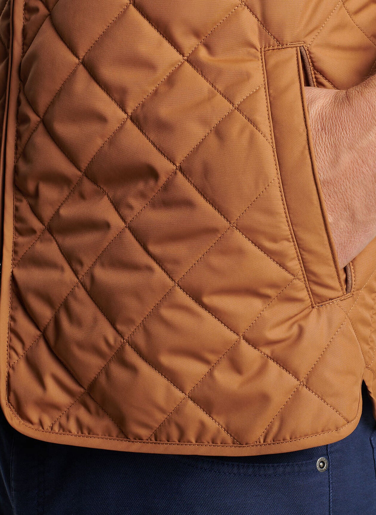 PETER MILLAR ESSEX VEST | Men's Lightweight Quilted Down Vest | Water-Resistant Winter Jacket for Outdoor Activities & Casual Wear