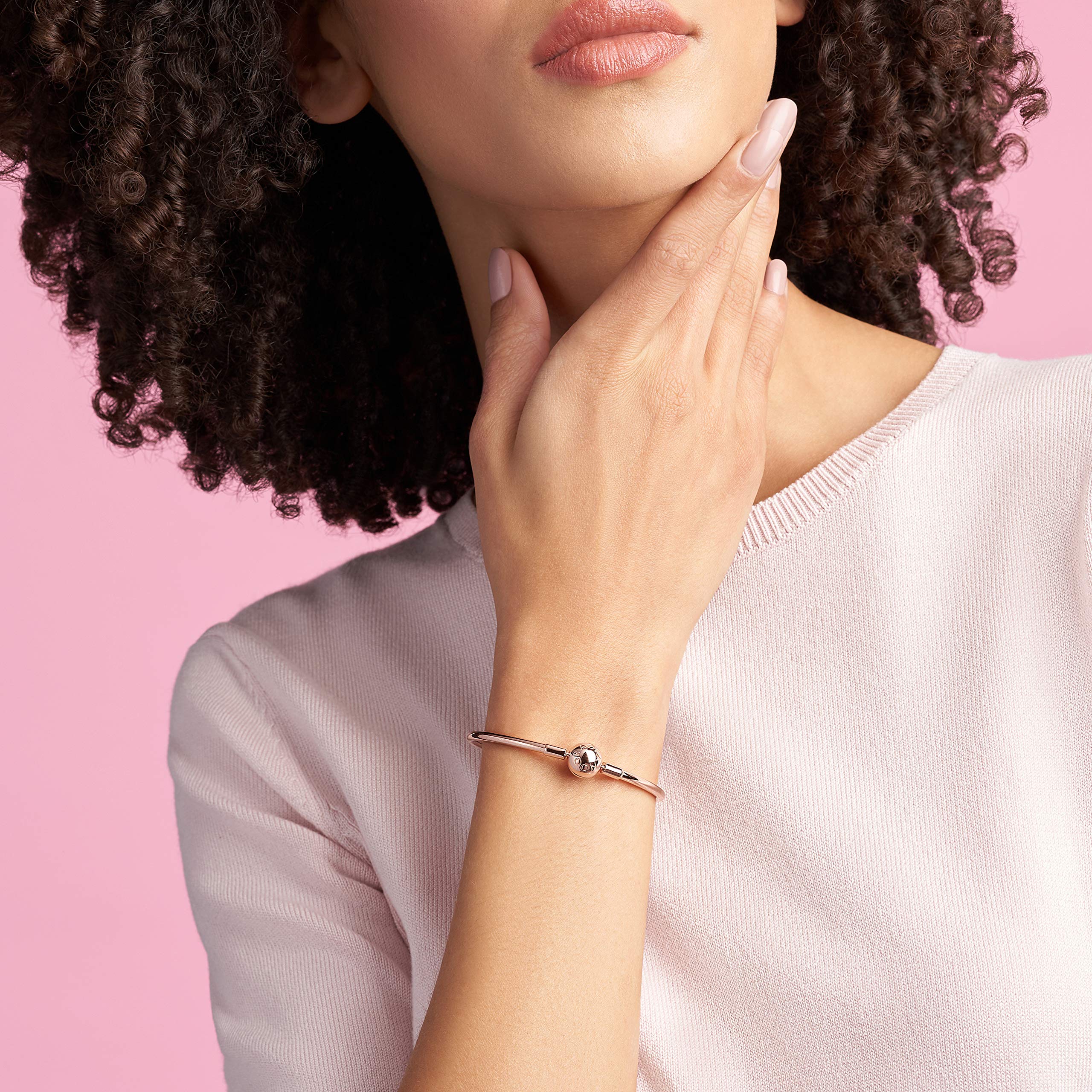 PANDORA Rose Gold Bangle Bracelet for Women - Elegant & Stylish Jewelry Gift for Her - Perfect for Weddings, Anniversaries & Special Occasions