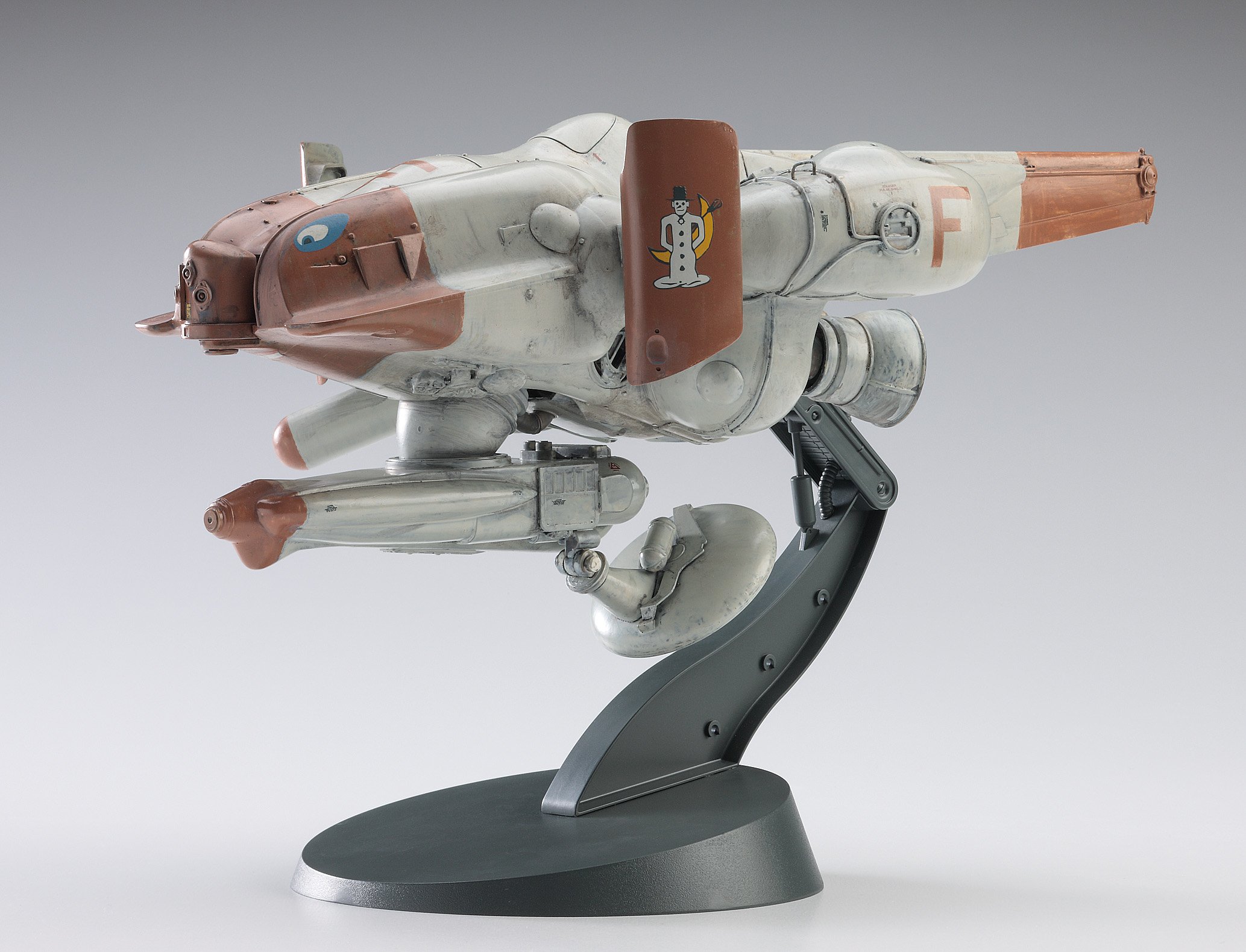Hasegawa 1/35 Scale Luna Diversting Ray Ma.K. Maschinen Krieger Model Kit - Perfect for Sci-Fi Model Builders & Collectors