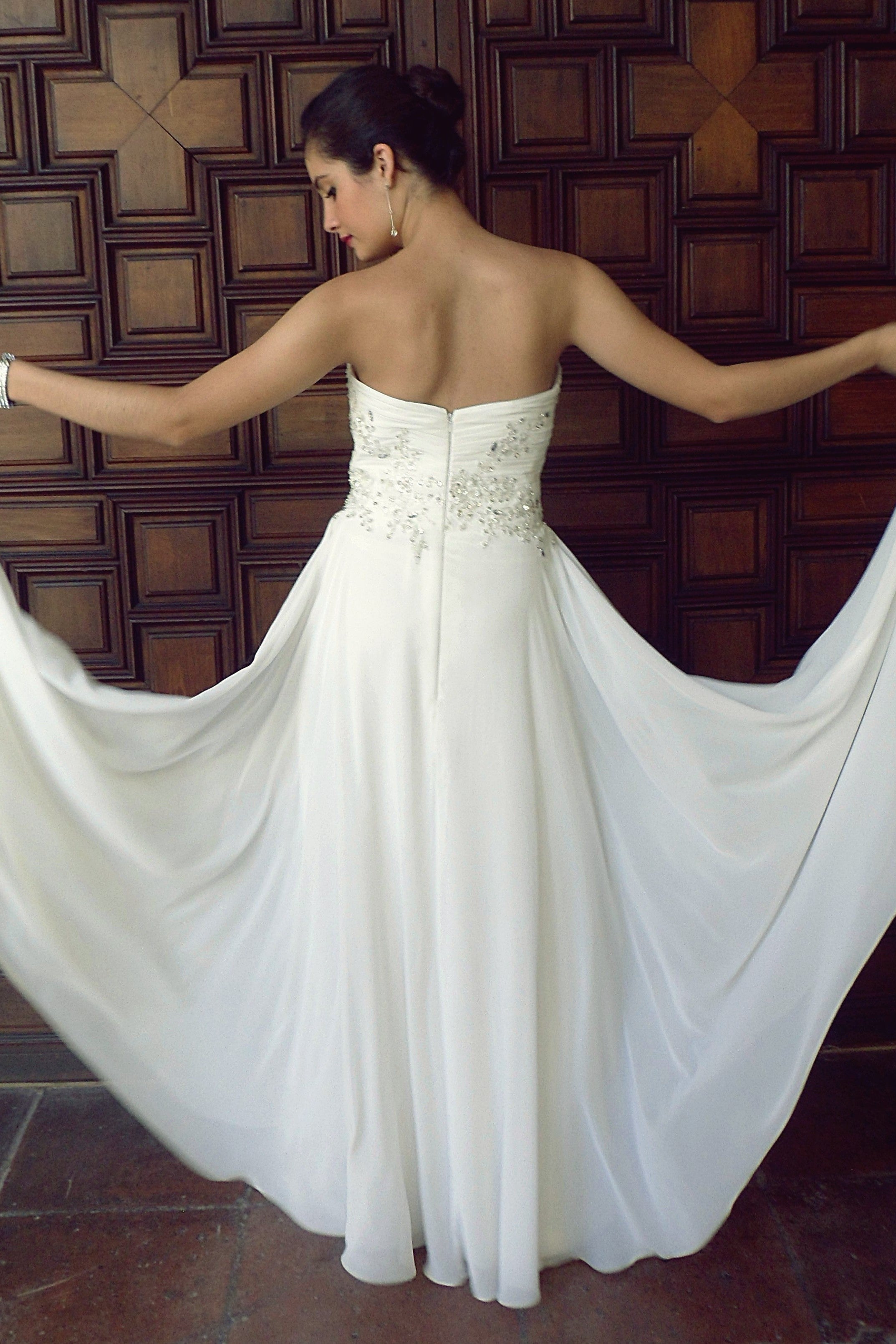 Elegant A-Line Sweetheart Floor-Length Chiffon Wedding Dress with Beaded Details - Perfect for Bridal, Formal Events & Evening Galas