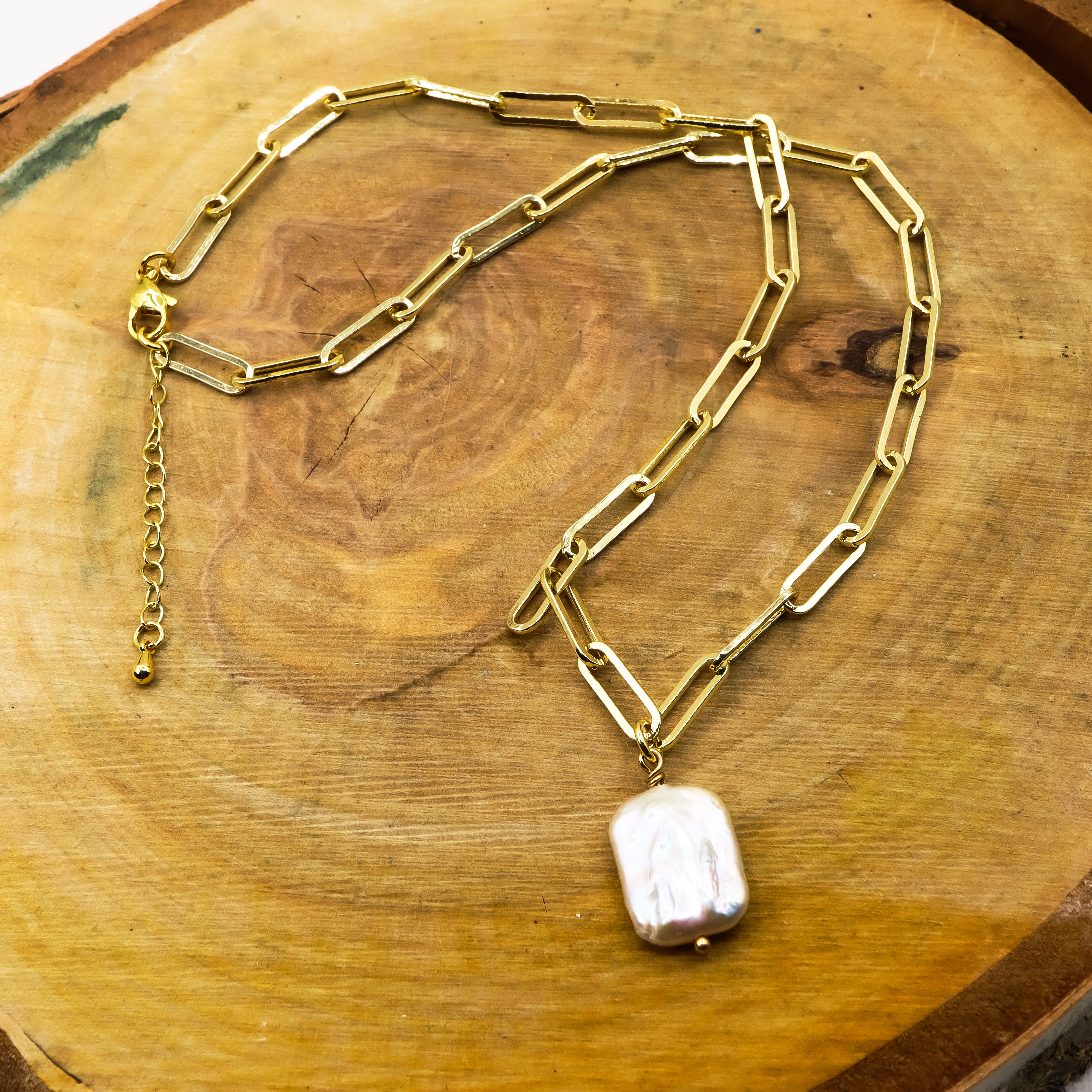 18K Gold Plated Paperclip Freshwater Pearl Pendant Necklace for Women - Elegant Layering Jewelry Gift for Birthday, Anniversary & Everyday Wear