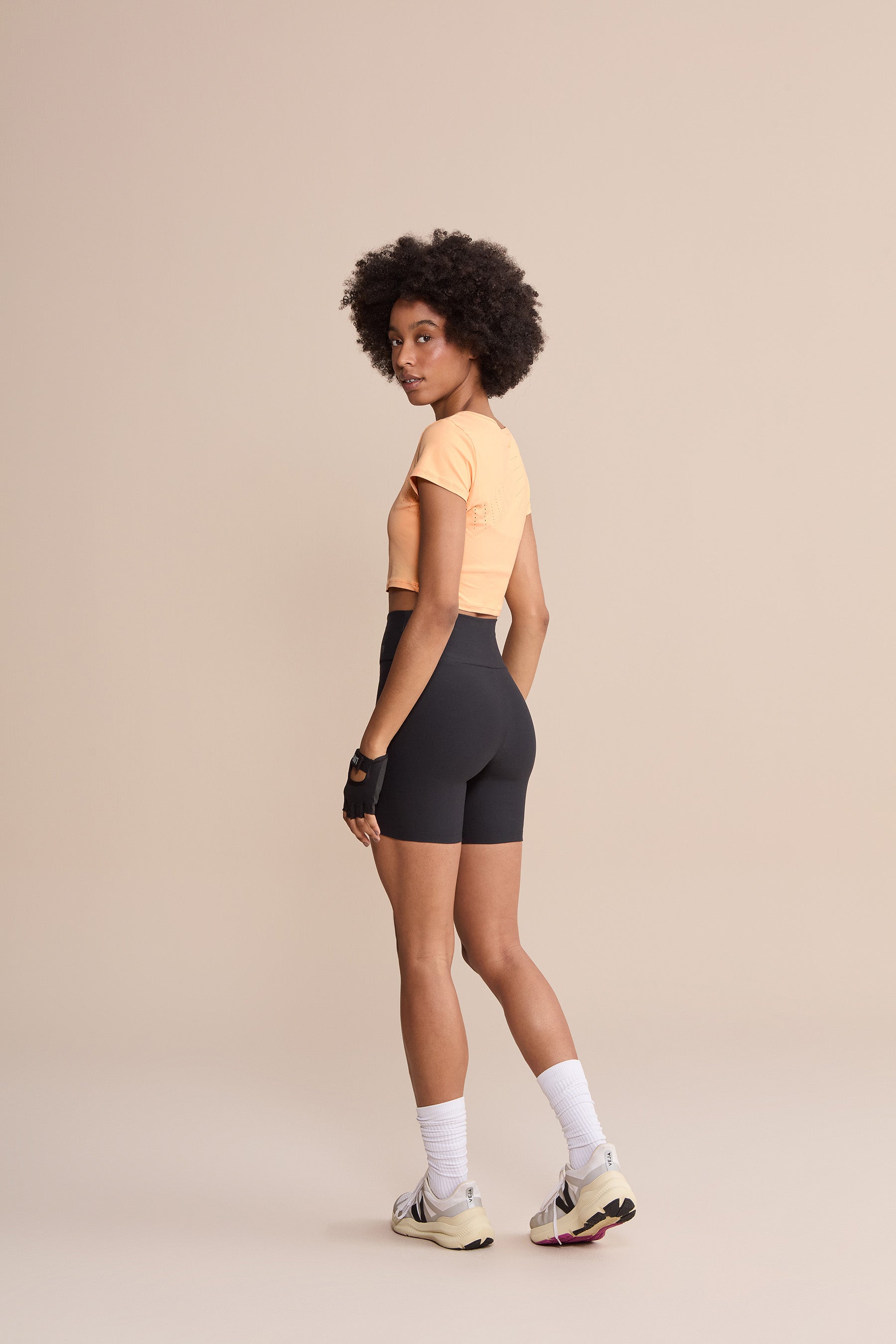 Women's Fashion Broad Laser Cropped Top - Trendy Short Sleeve Casual Shirt for Summer Outfits & Streetwear Style