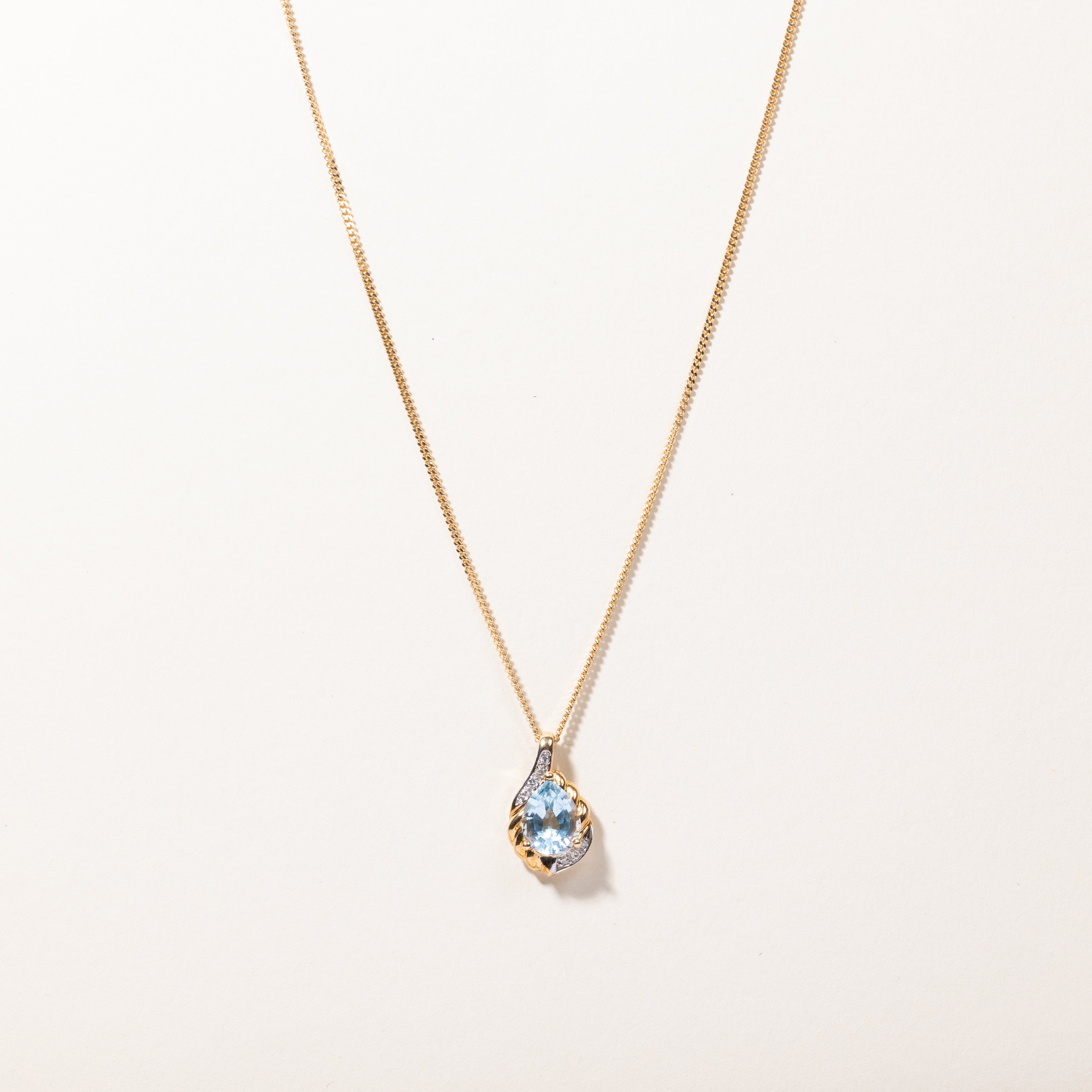 10K Yellow Gold Blue Topaz and Diamond Pendant Necklace for Women | 3.21ct Oval Cut Natural Topaz, 0.07ctw Diamond Accents | 18-20 Inch Adjustable Chain | Elegant Gift for Birthday, Anniversary, Valentine's Day