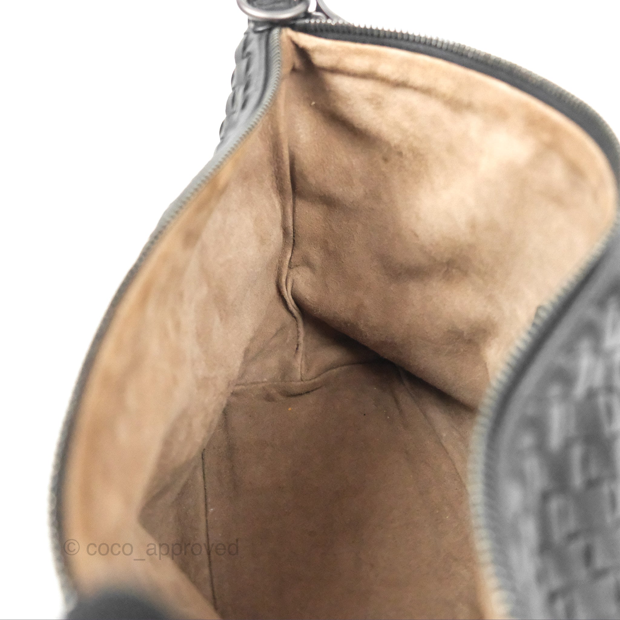 Bottega Veneta Black Nappa Intrecciato Leather Shoulder Bag for Women | Luxury Designer Handbag for Work, Travel & Everyday Use
