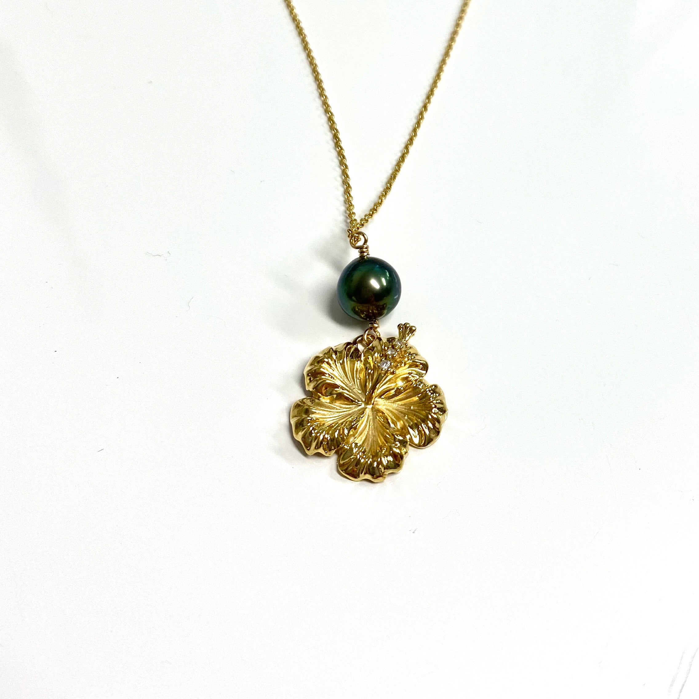 Exquisite Tahitian Pearl Hibiscus Pendant Necklace (N345) - Elegant Hawaiian Jewelry for Women, Perfect for Weddings, Parties & Special Occasions