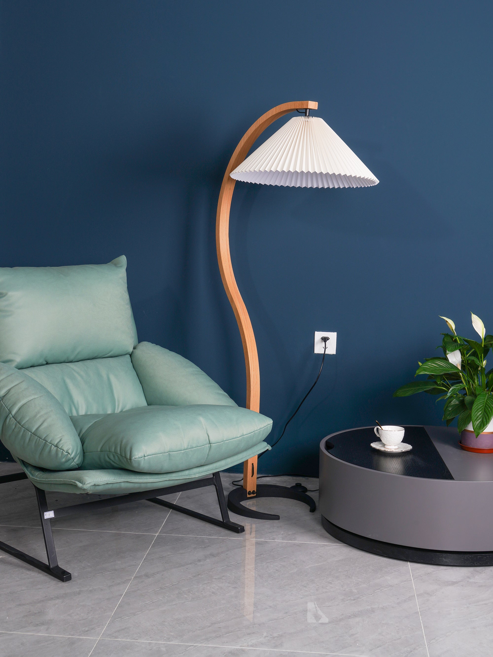 Modern Caprani Floor Lamp - Adjustable LED Standing Light for Living Room, Bedroom & Office - Warm White & Cool White Dimmable Lighting - Perfect for Reading, Relaxing & Decor