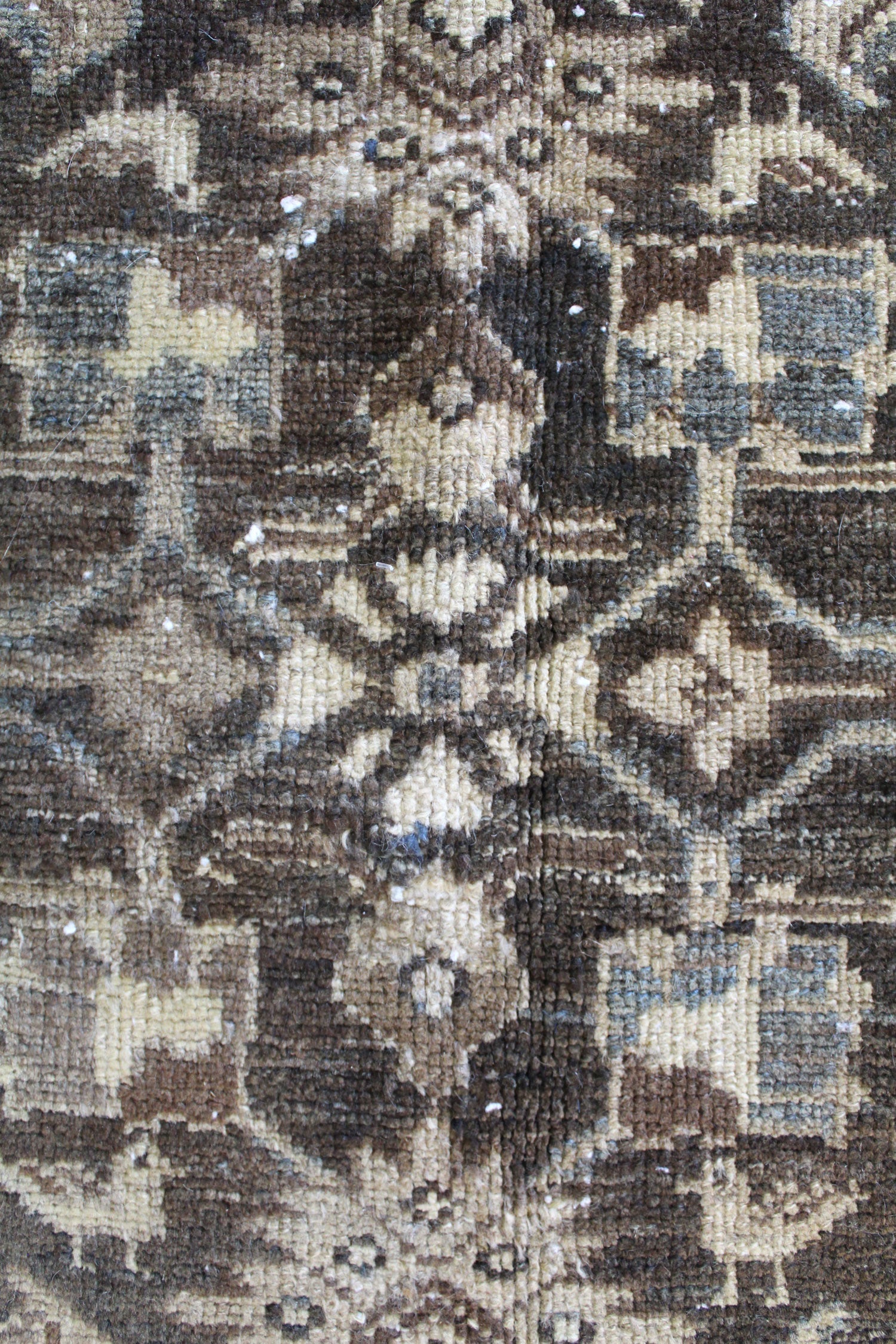Antique Hamadan Handwoven Tribal Rug J58199 - Authentic Persian Wool Carpet for Living Room, Bedroom & Home Decor