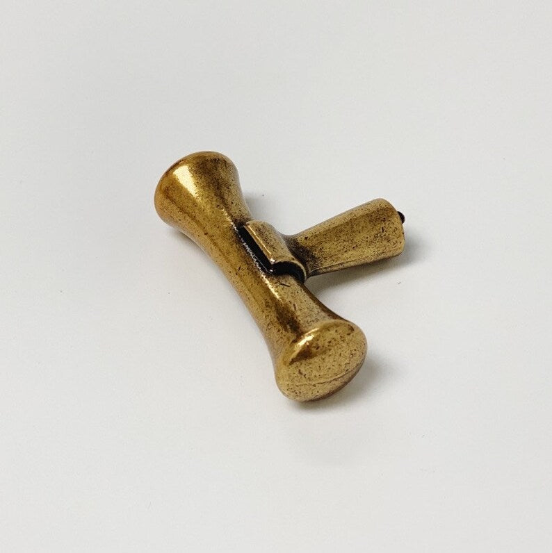 Antique Brass Hourglass Tuscany Drawer Pulls and Knobs - Vintage Cabinet Hardware for Kitchen, Bathroom & Furniture (Set of 10)