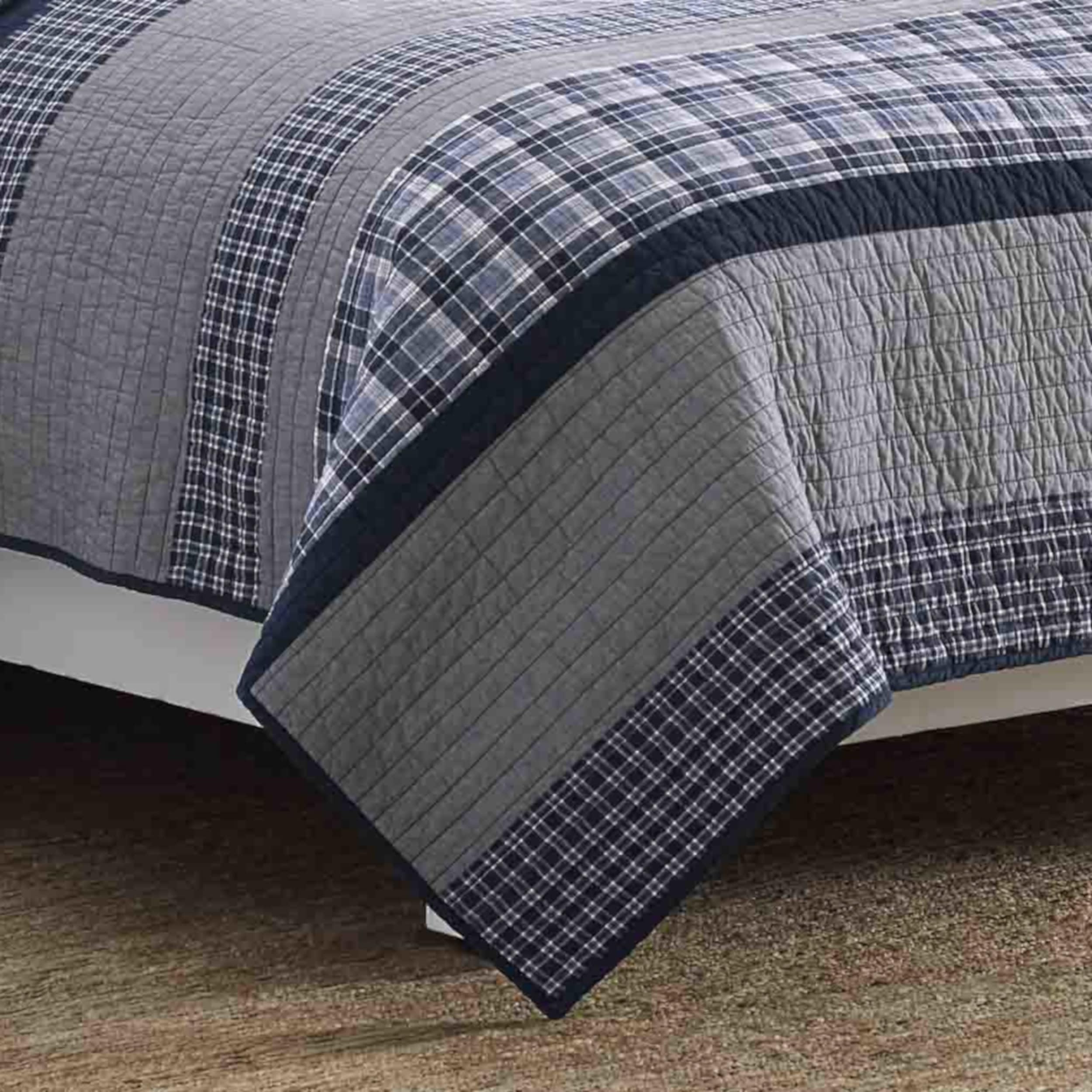 Nautica Queen Size Quilt Set - 100% Cotton Reversible Comforter for All Seasons, Adelson Blue - Perfect for Bedroom, Guest Room & Cozy Home Decor