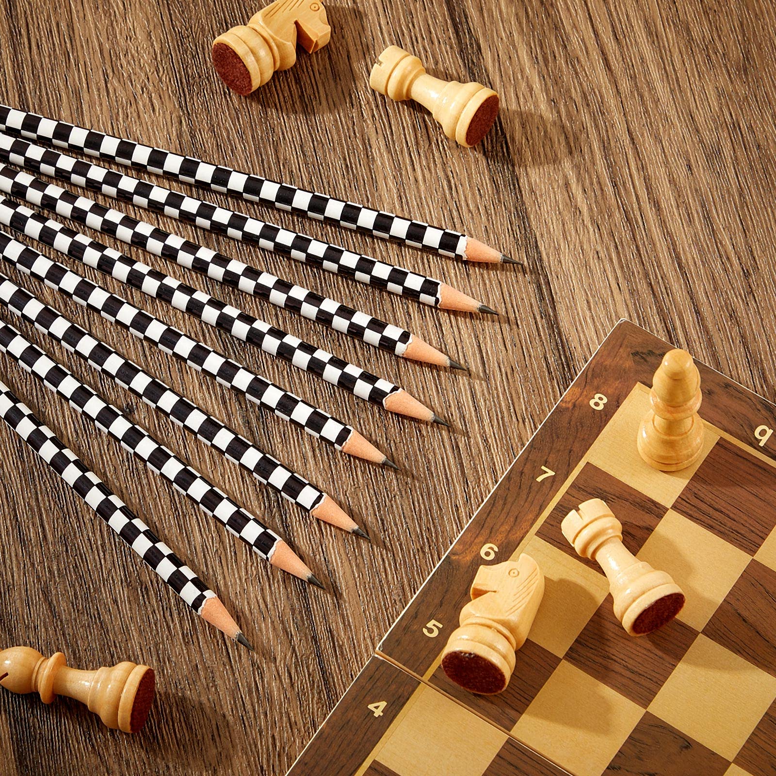 Gersoniel 36 Pack Checkered Racing Car Pencils - Racing Flag Party Pencils, Chess Pencils for Kids, Checkered Party Favors & School Supplies - Perfect for Birthday Parties, Classroom Rewards, and Racing Theme Events